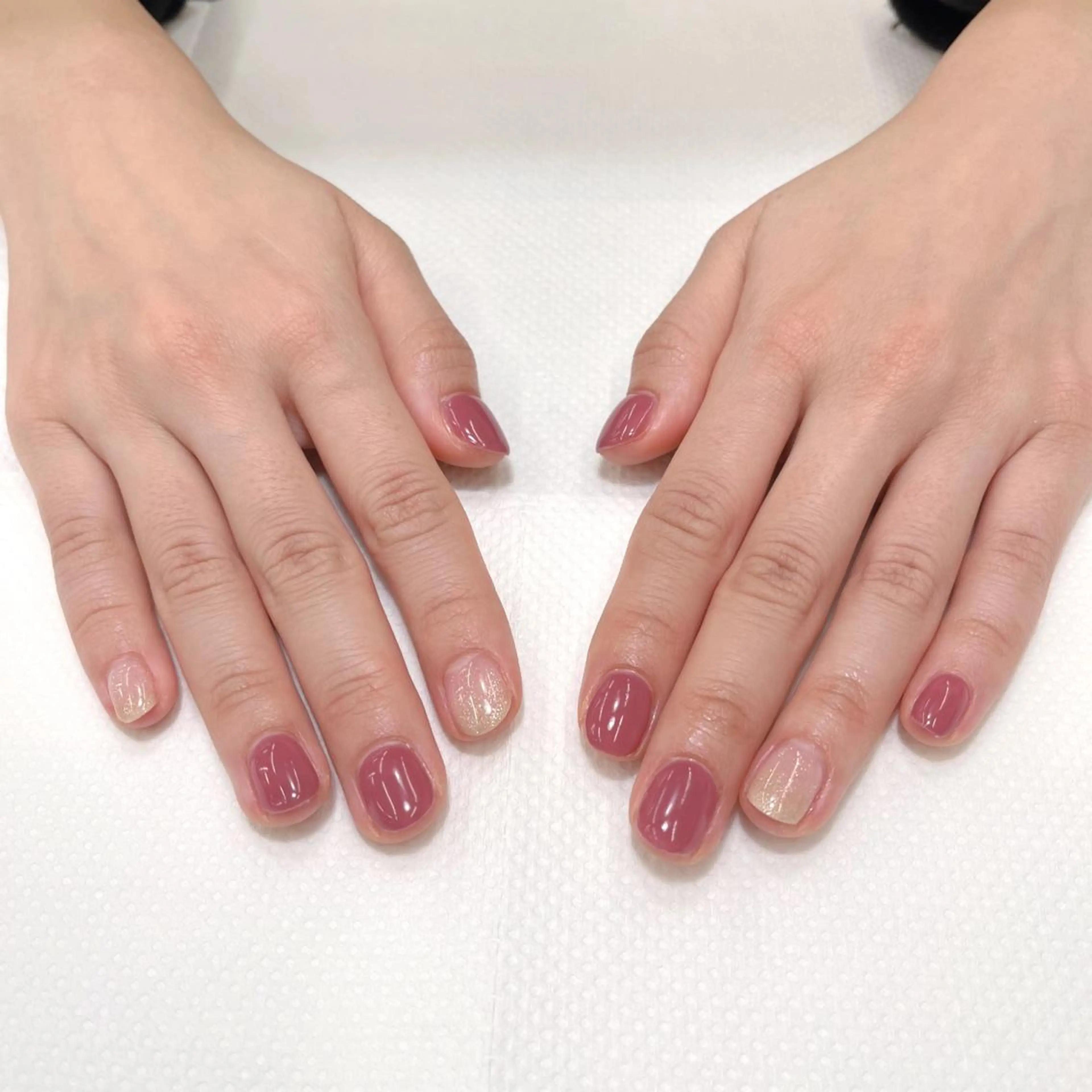 ネイル ジェルネイル ラメ(グリッター) ピンク パープル 【MAXKELLY】 AOYAMAのネイルデザイン