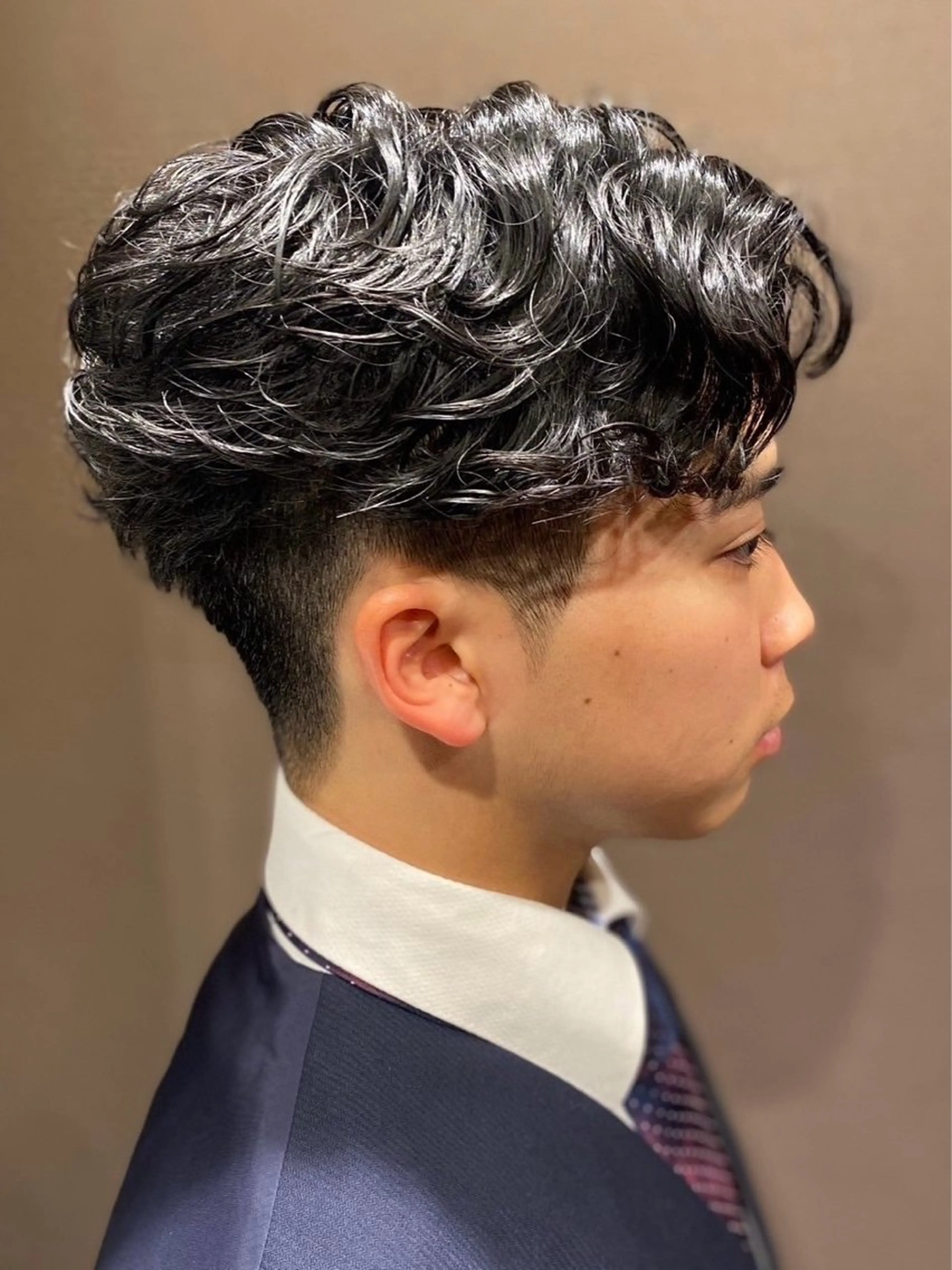 ミディアム 前谷 隆太のヘアスタイル
