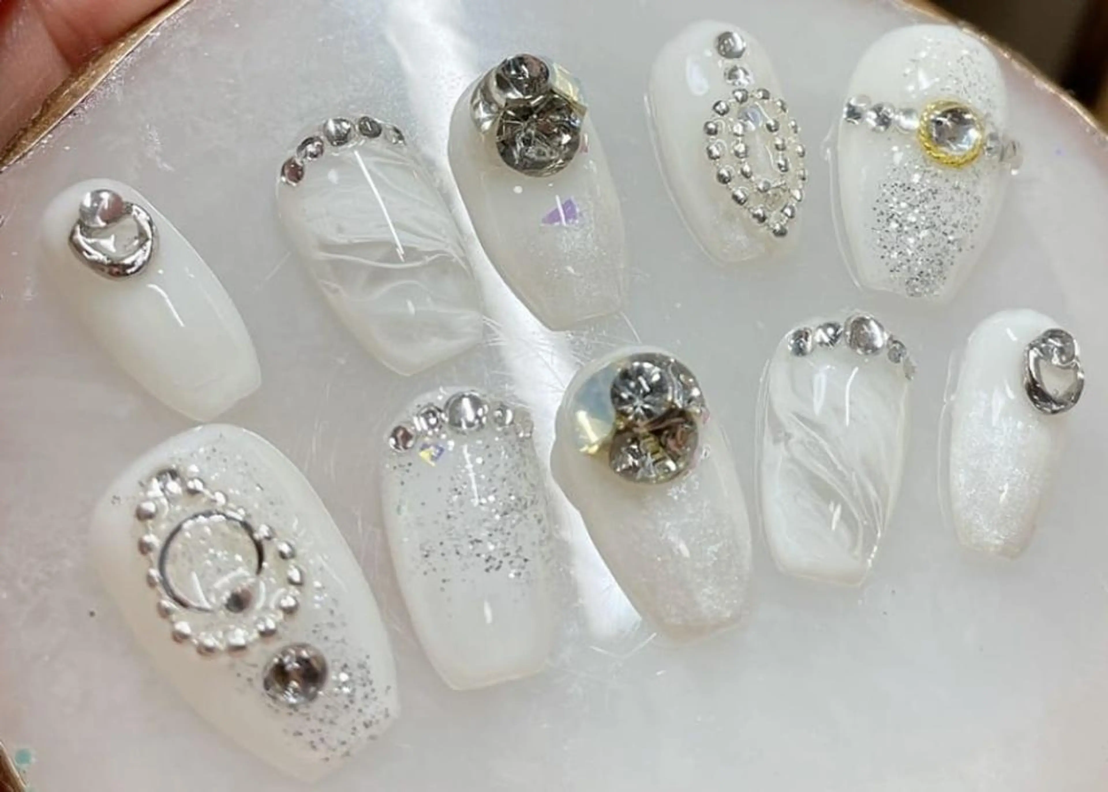 ネイル アートネイル ネイルチップ ブライダルネイル nailsalon Riko.Mのネイルデザイン