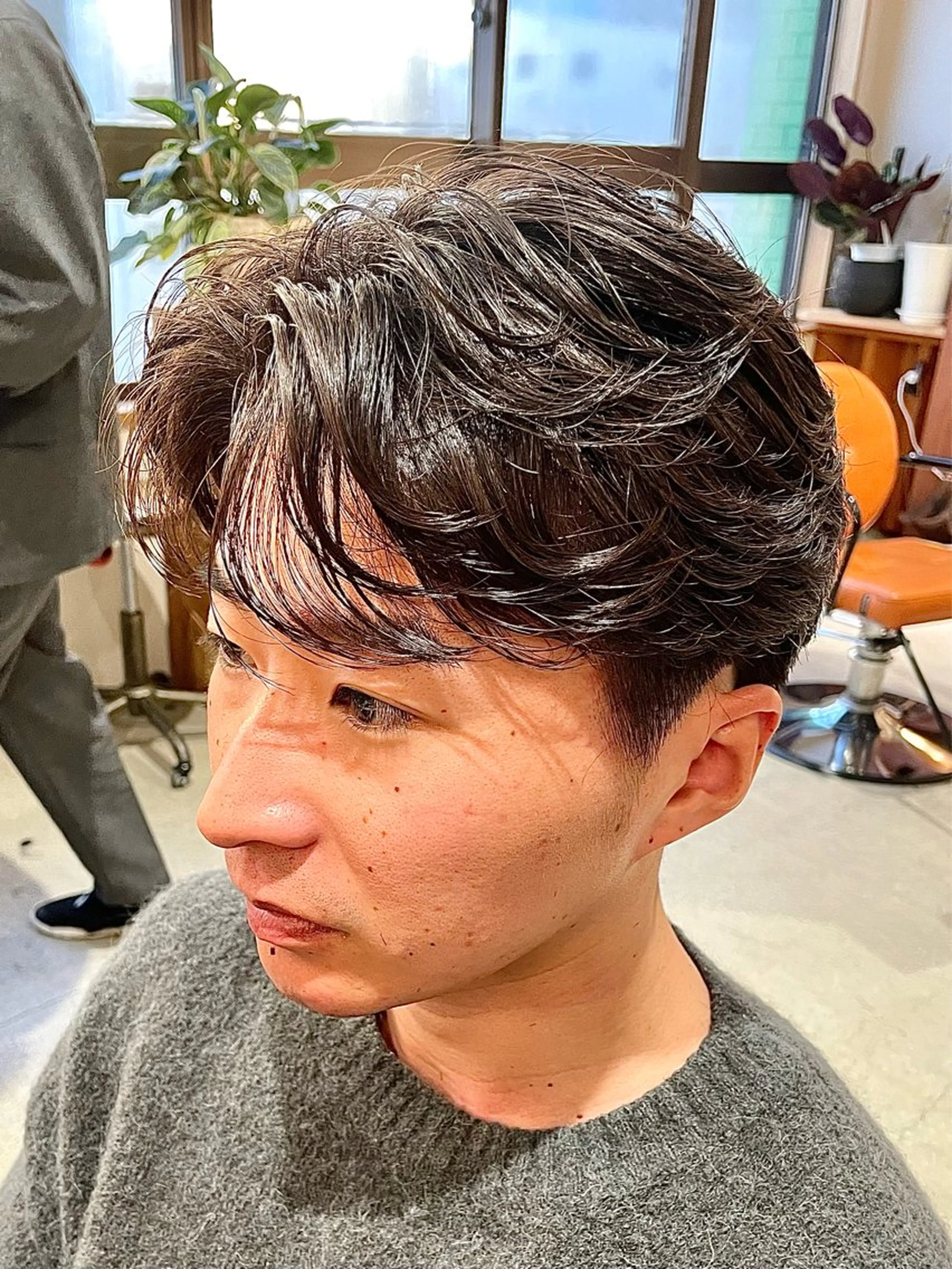 メンズ カット パーマ itsuki ／ 曲がる縮毛矯正のヘアスタイル