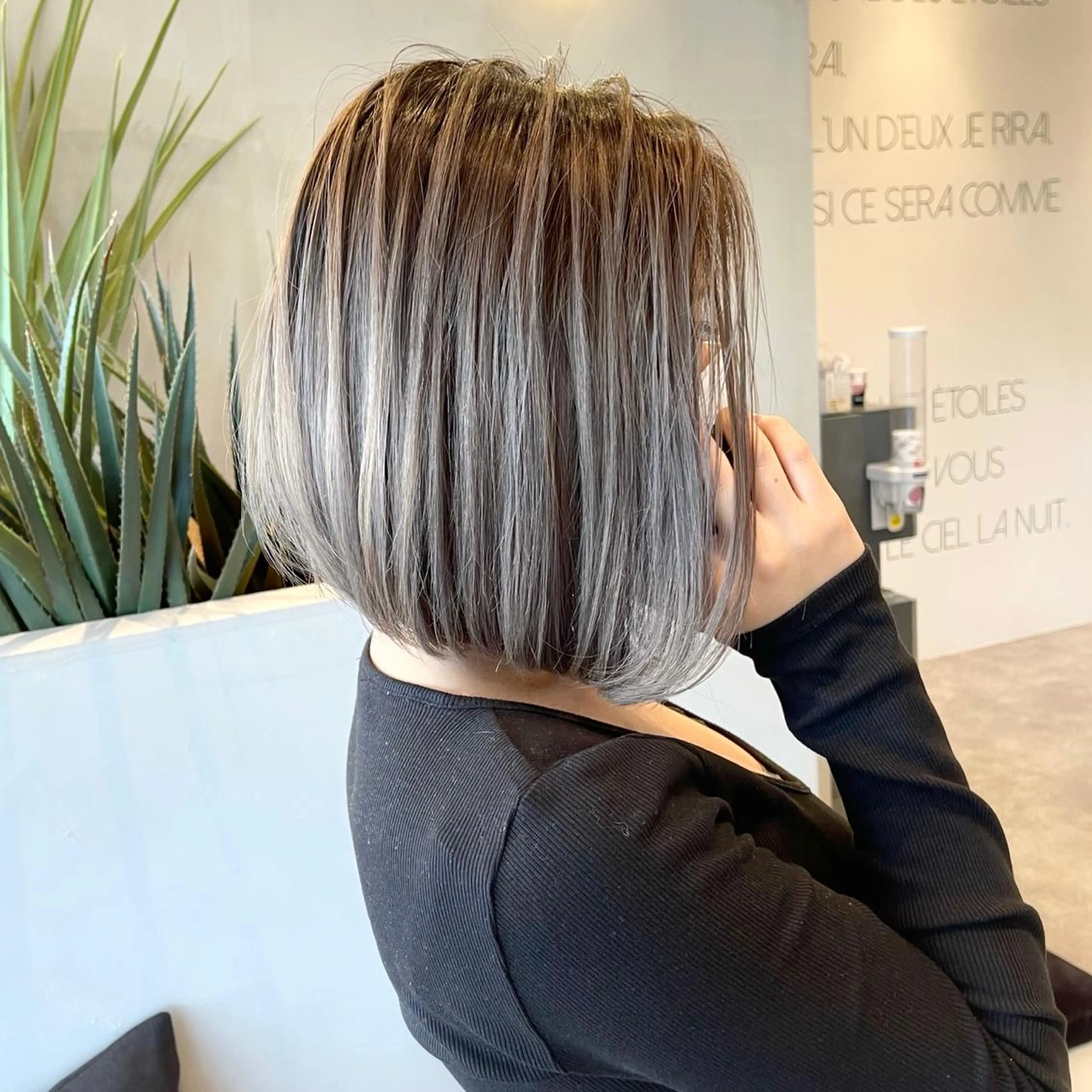 カラー ヘアアレンジ バレイヤージュ デザインカラー ハイライトカラー 外国人風カラー アンドウ ユウ/ レイヤーカット/韓国のヘアスタイル