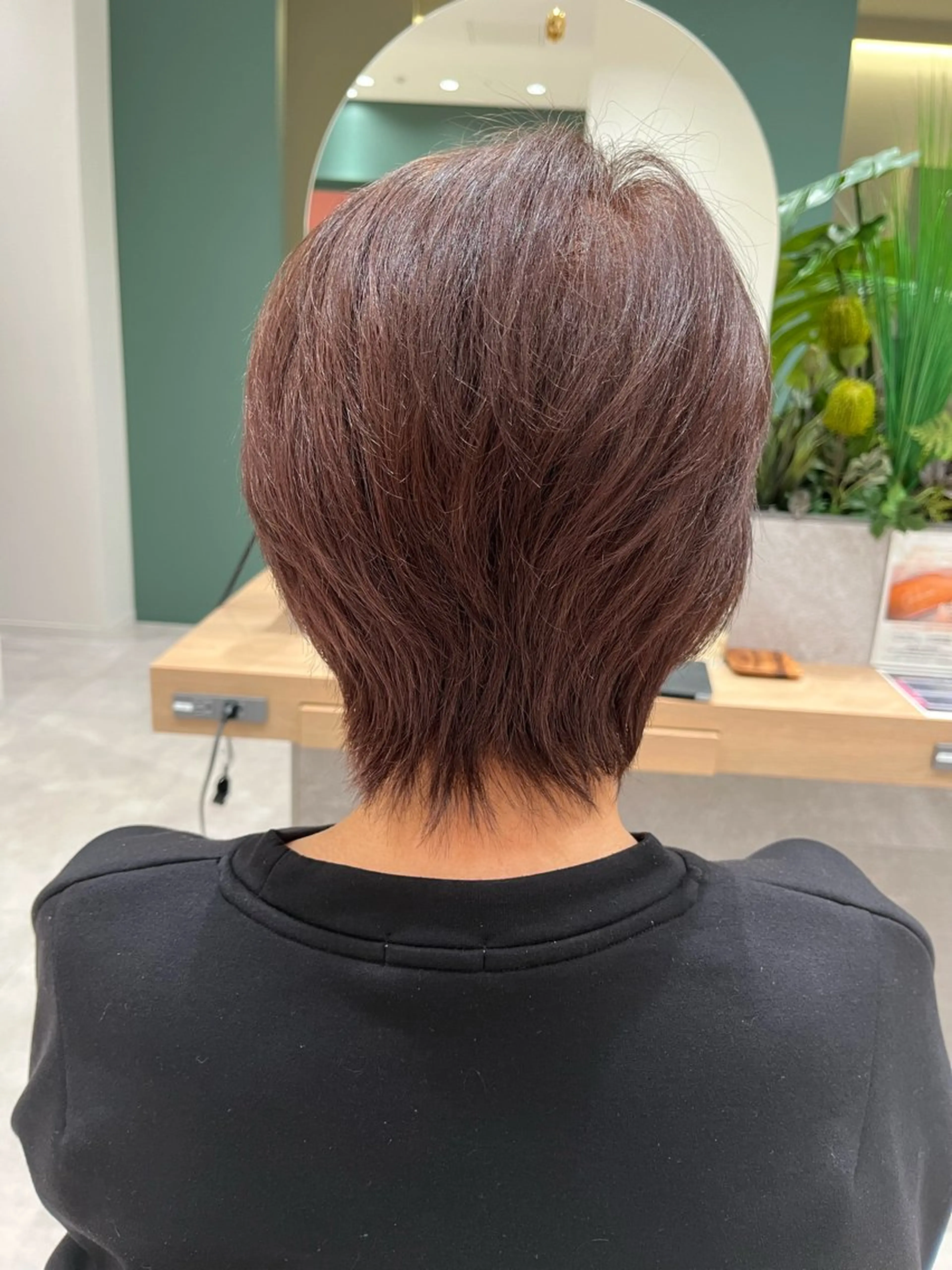 ショート カラー 桑原 りゆのヘアスタイル