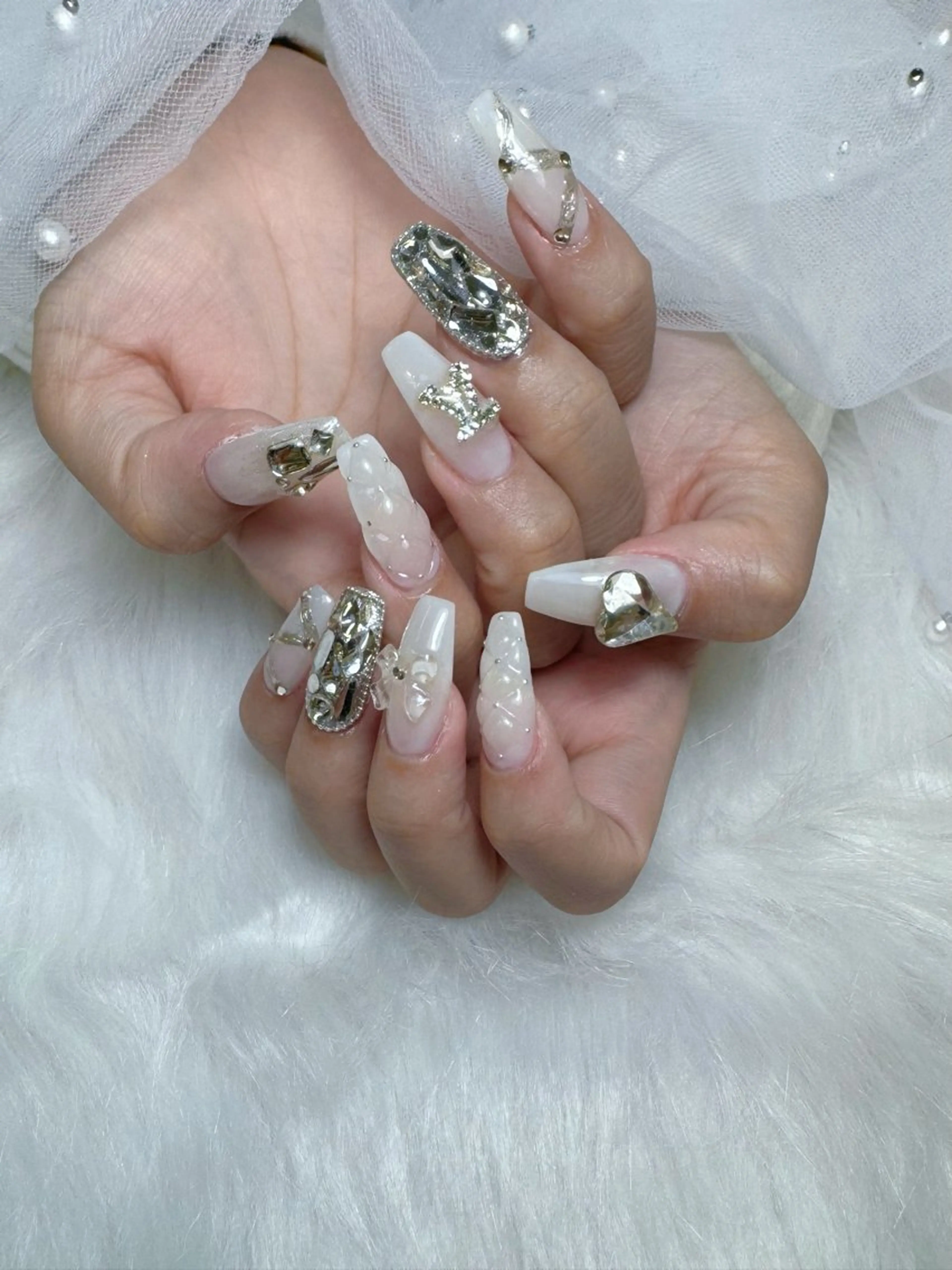 ネイル ハンドネイル MELODY BEAUTY SALON所属・Melody  スカルプ専門店のネイルデザイン
