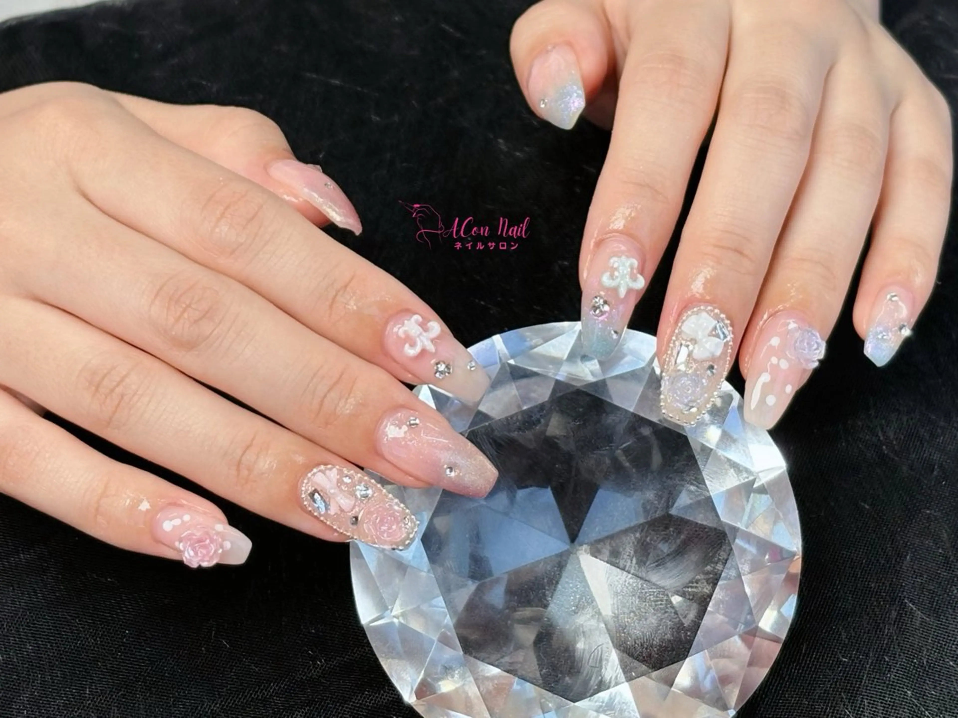 ネイル 桜ネイル 長さ出し フラワーネイル フレンチネイル ジェルネイル AConNailSalon所属・ACon NailSalonのネイルデザイン