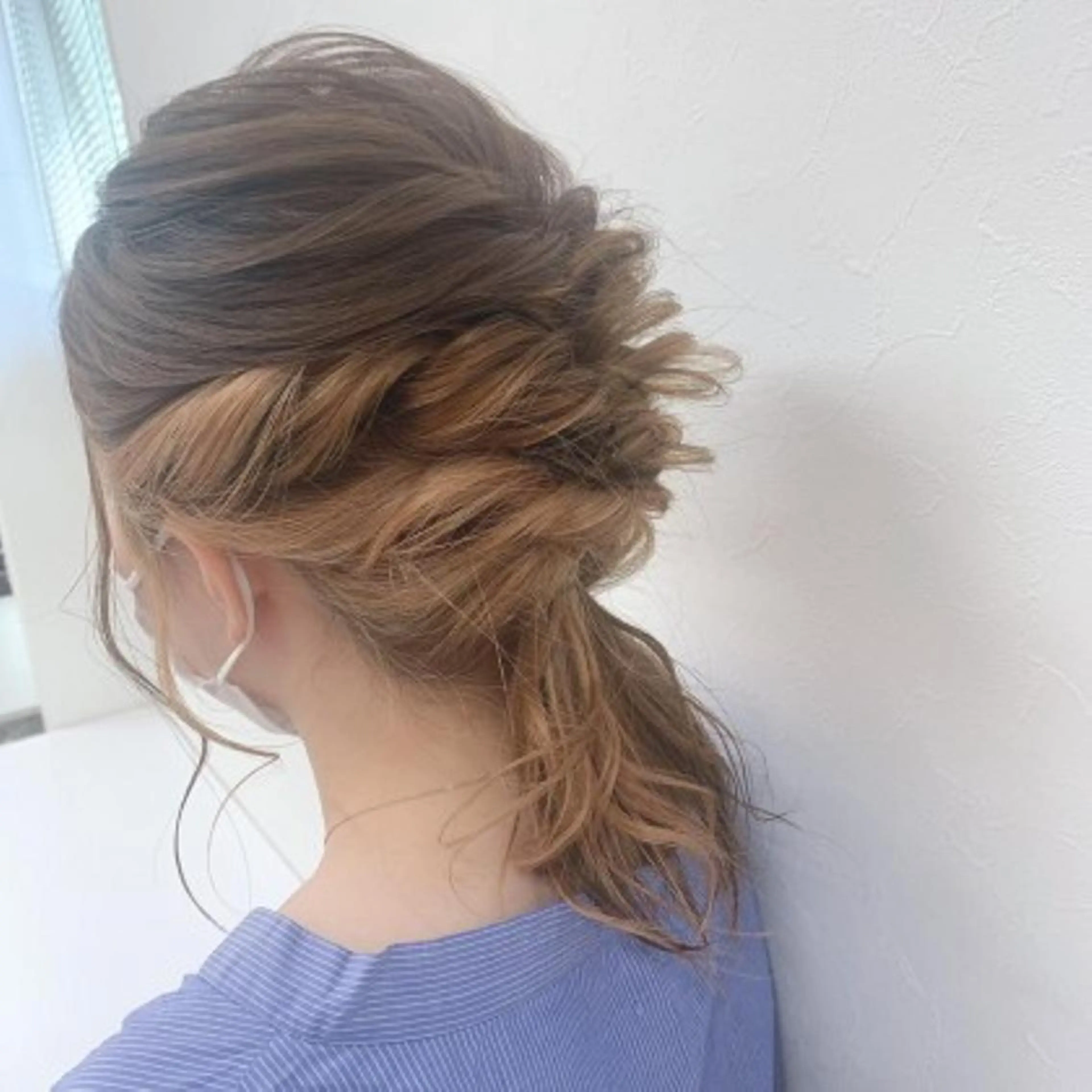 カラー 透明感のあるカラーが 得意／長谷川 健太のヘアスタイル