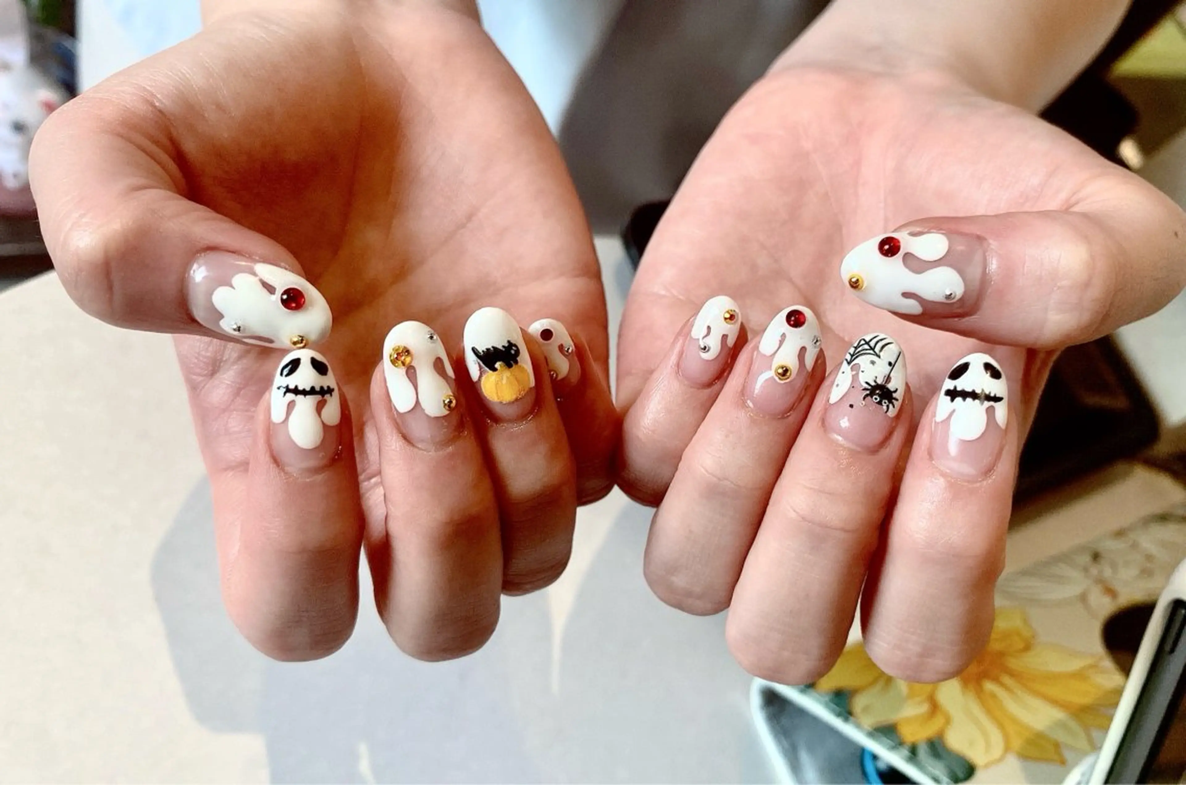 ネイル ハンドネイル Hi Beauty 渋谷(ネイル、ハイパーナイフ6、脂肪れいきゃく、マッサージ＆エステサロン)所属・Hi beauty 渋谷のネイルデザイン
