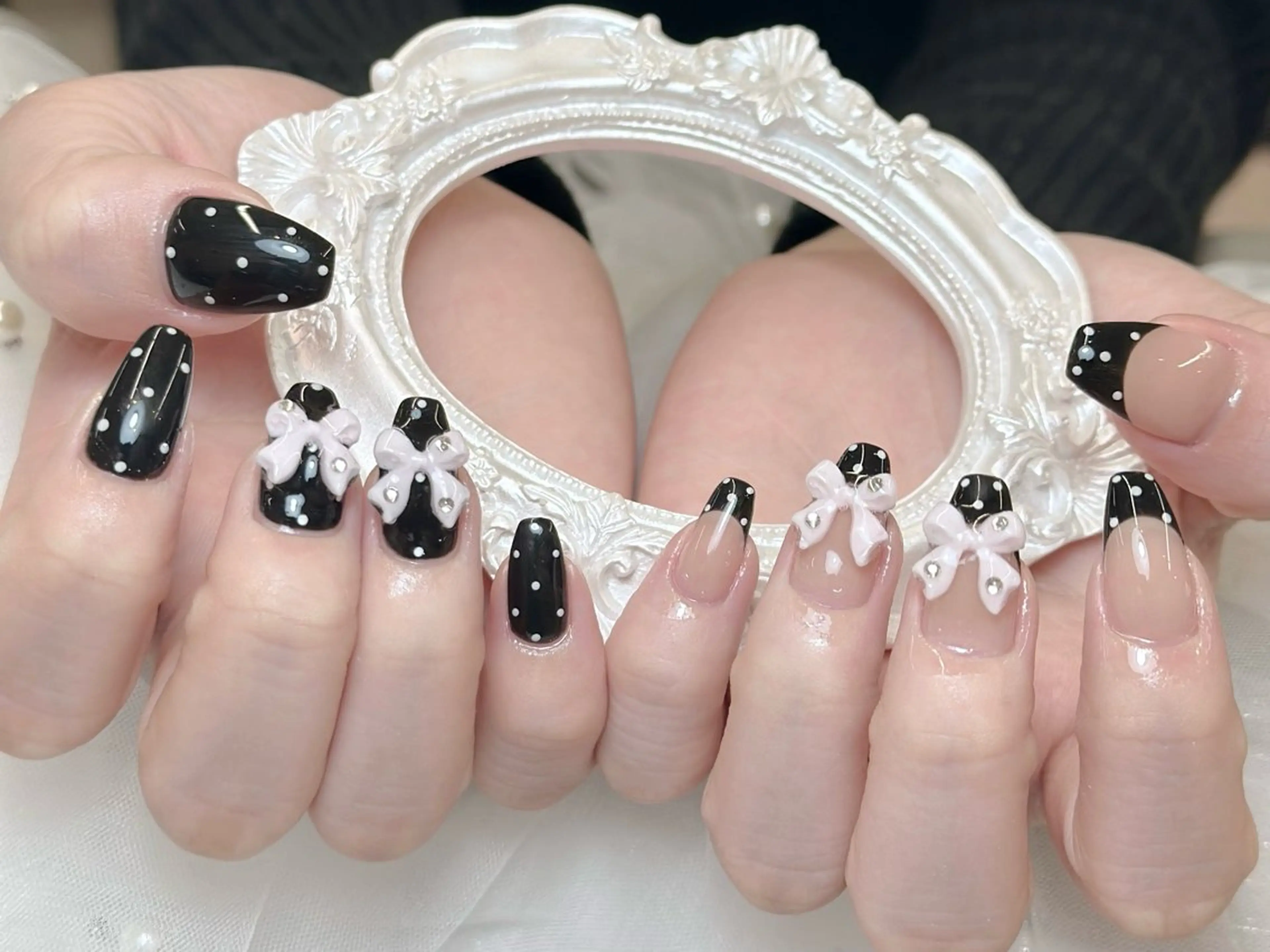 ネイル チークネイル フレンチネイル グラデーション マグネットネイル ミラーネイル ハンドネイル Trang nailのネイルデザイン