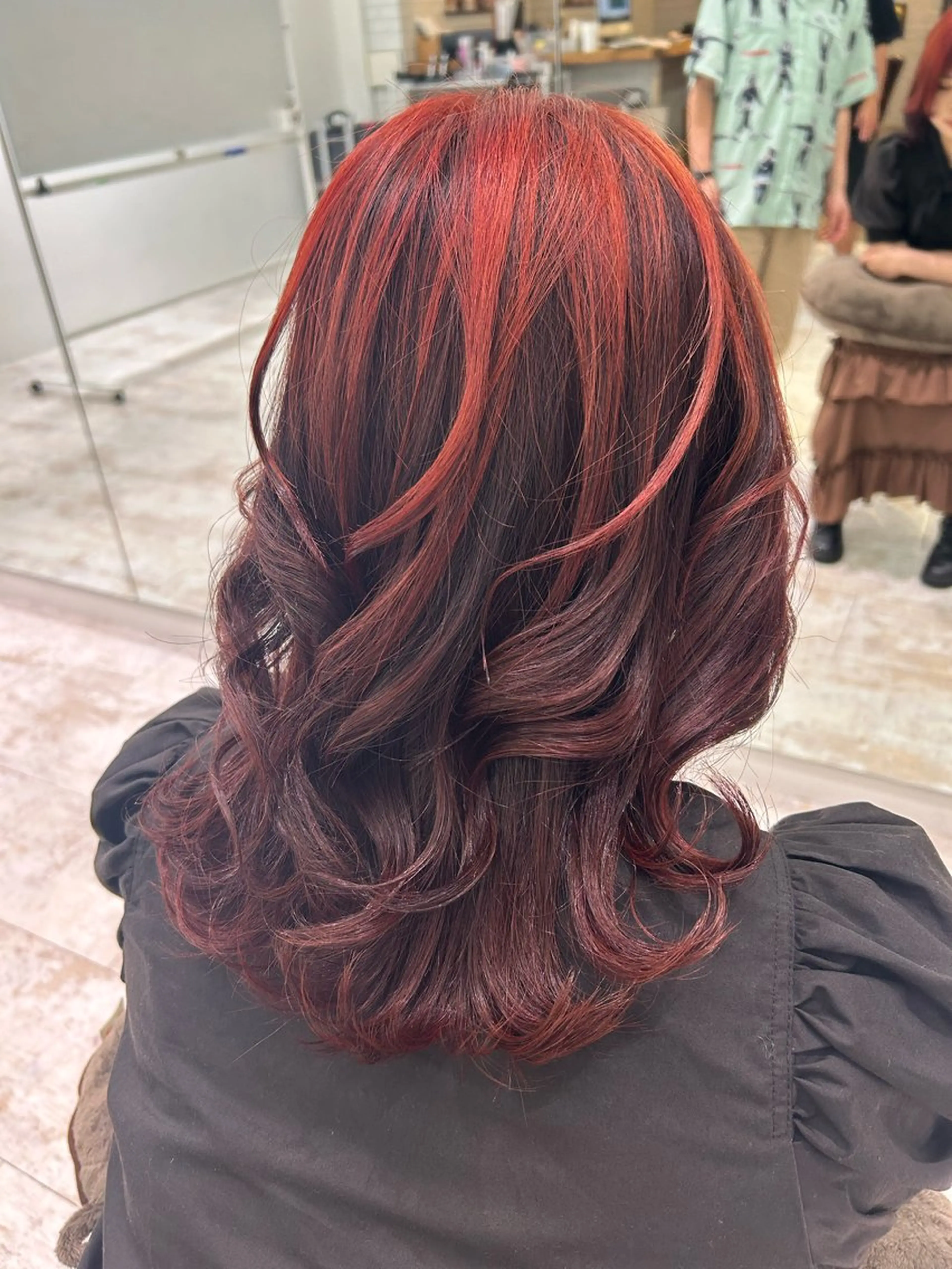 セミロング カット ヘアカラー Mei /オリーブ カラー/アレンジのヘアスタイル