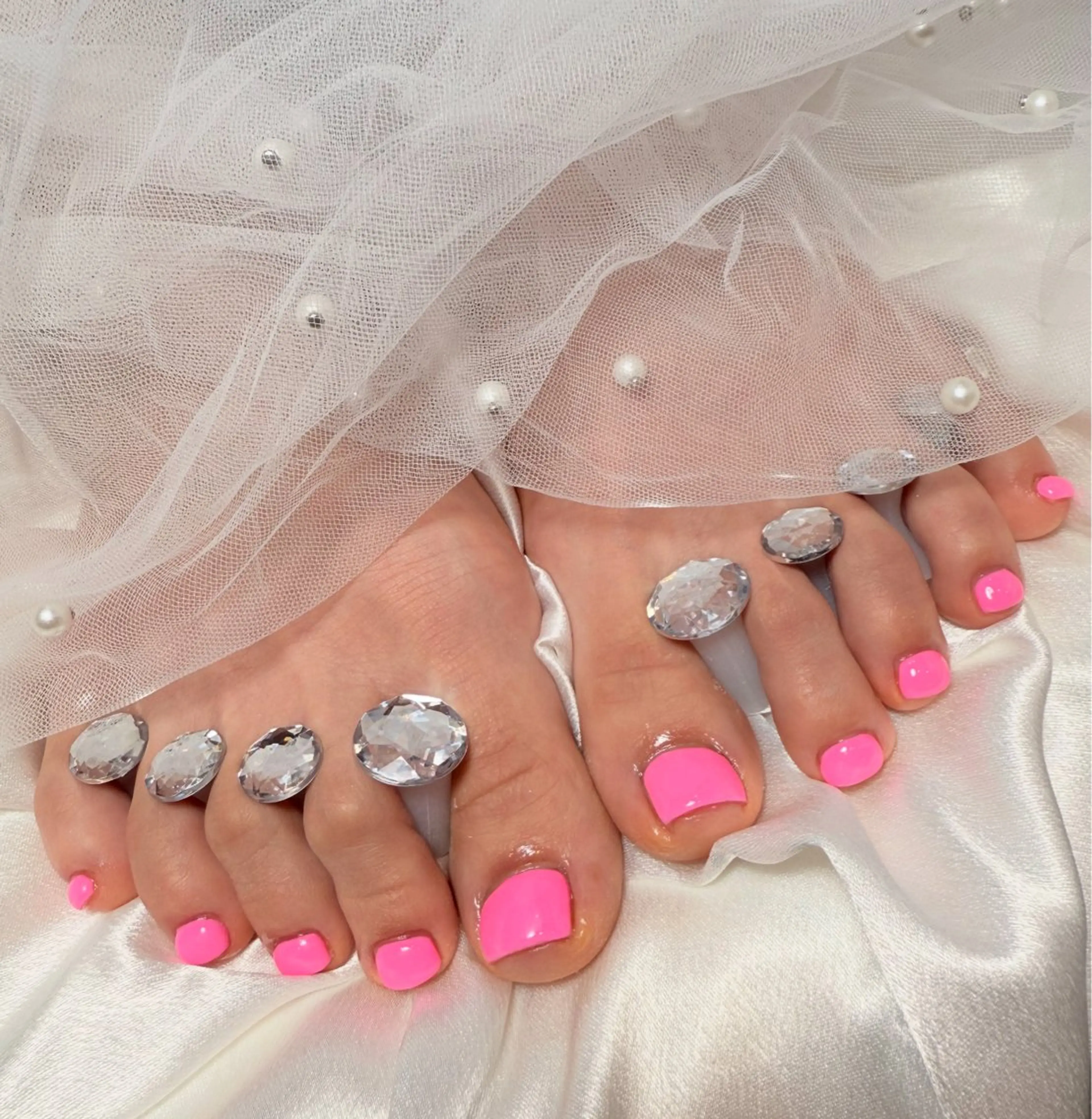ネイル アートネイル フットネイル ジェルネイル ワンカラーネイル ピンク フットネイル LAMB所属・🌹Belle Nail🌹のネイルデザイン