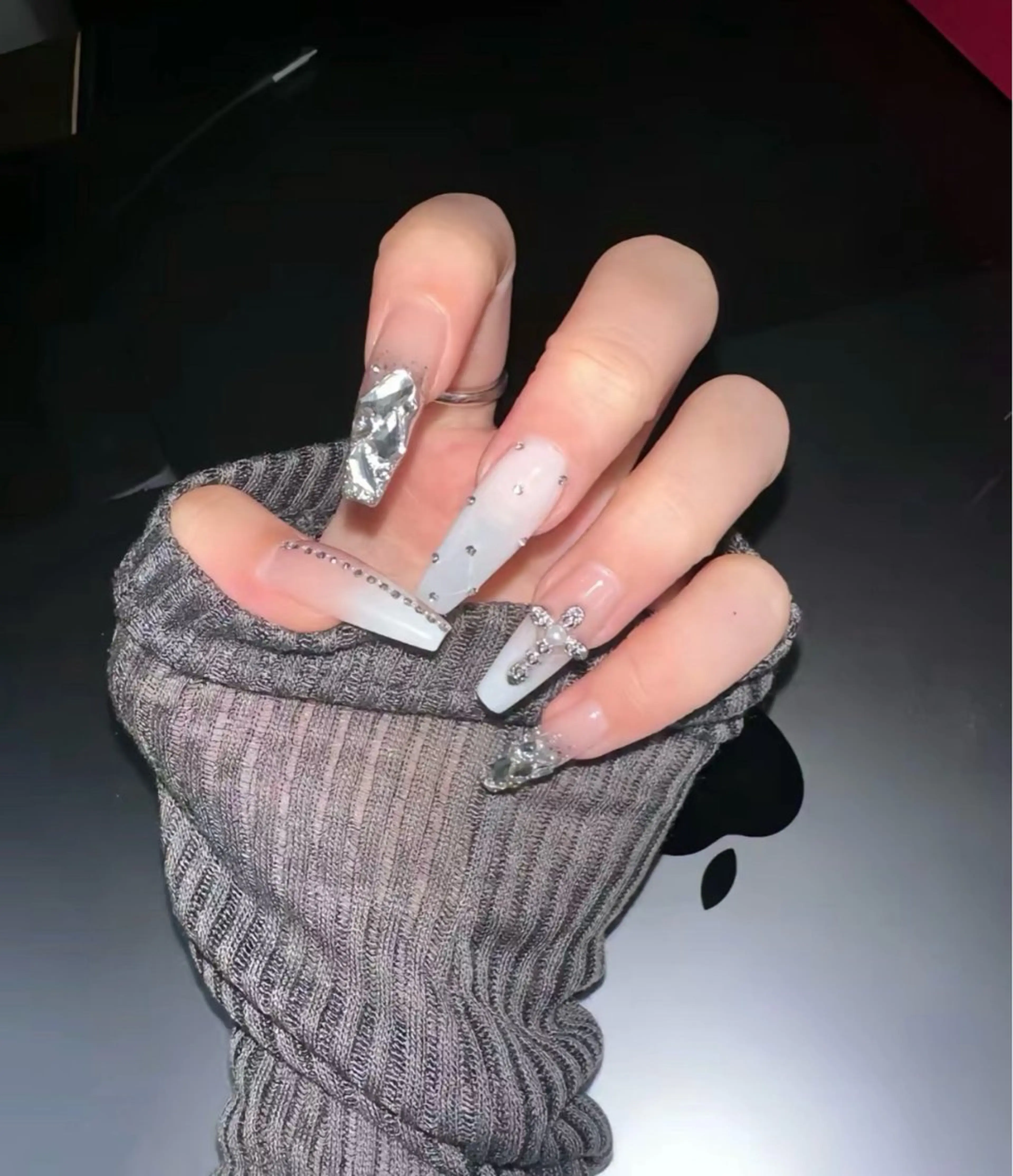 ネイル ハンドネイル 清水 吹雪のネイルデザイン