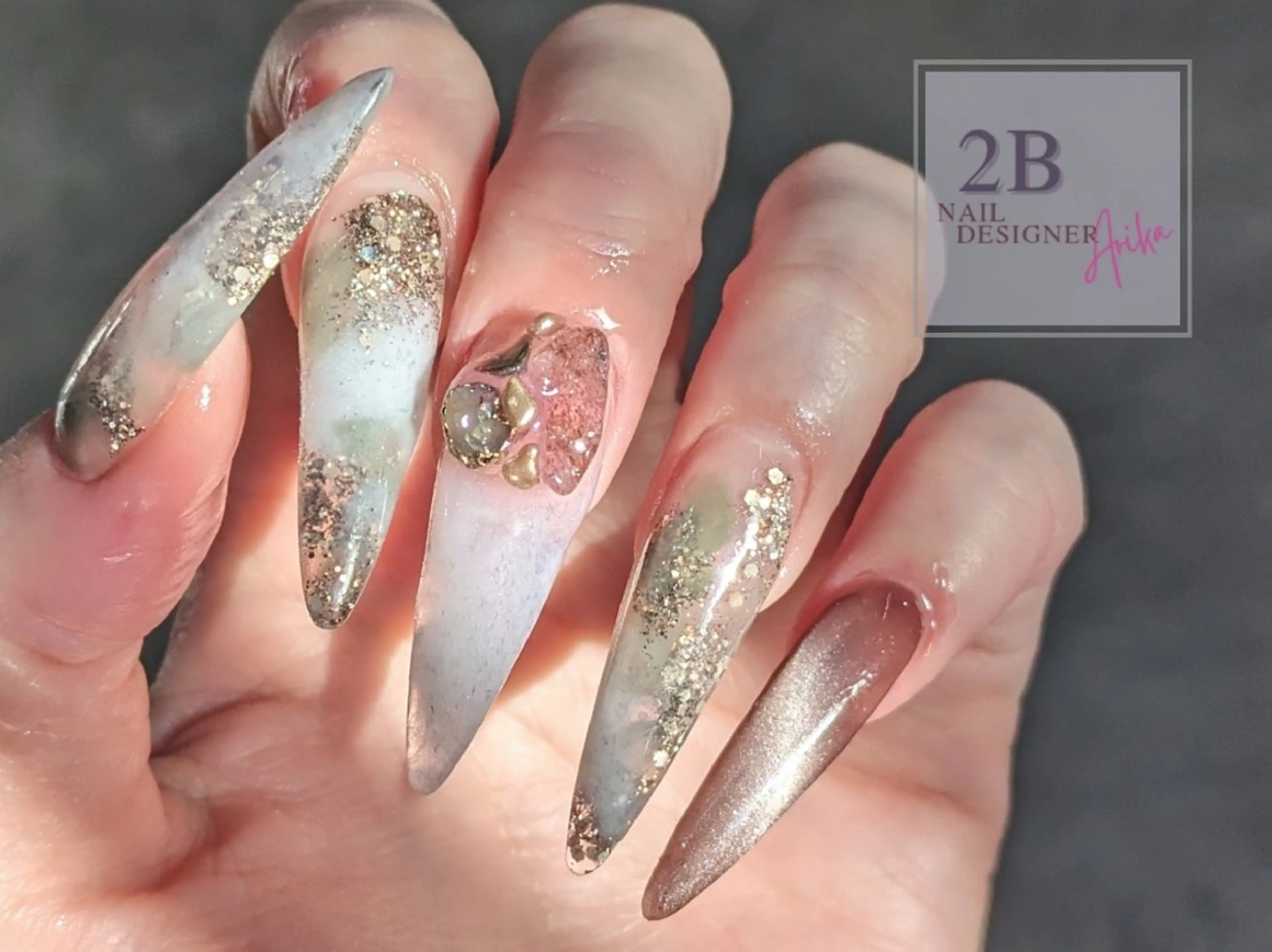 ネイル ロングネイル スカルプネイル 2B__nails ニービー京都伏見区のネイルデザイン