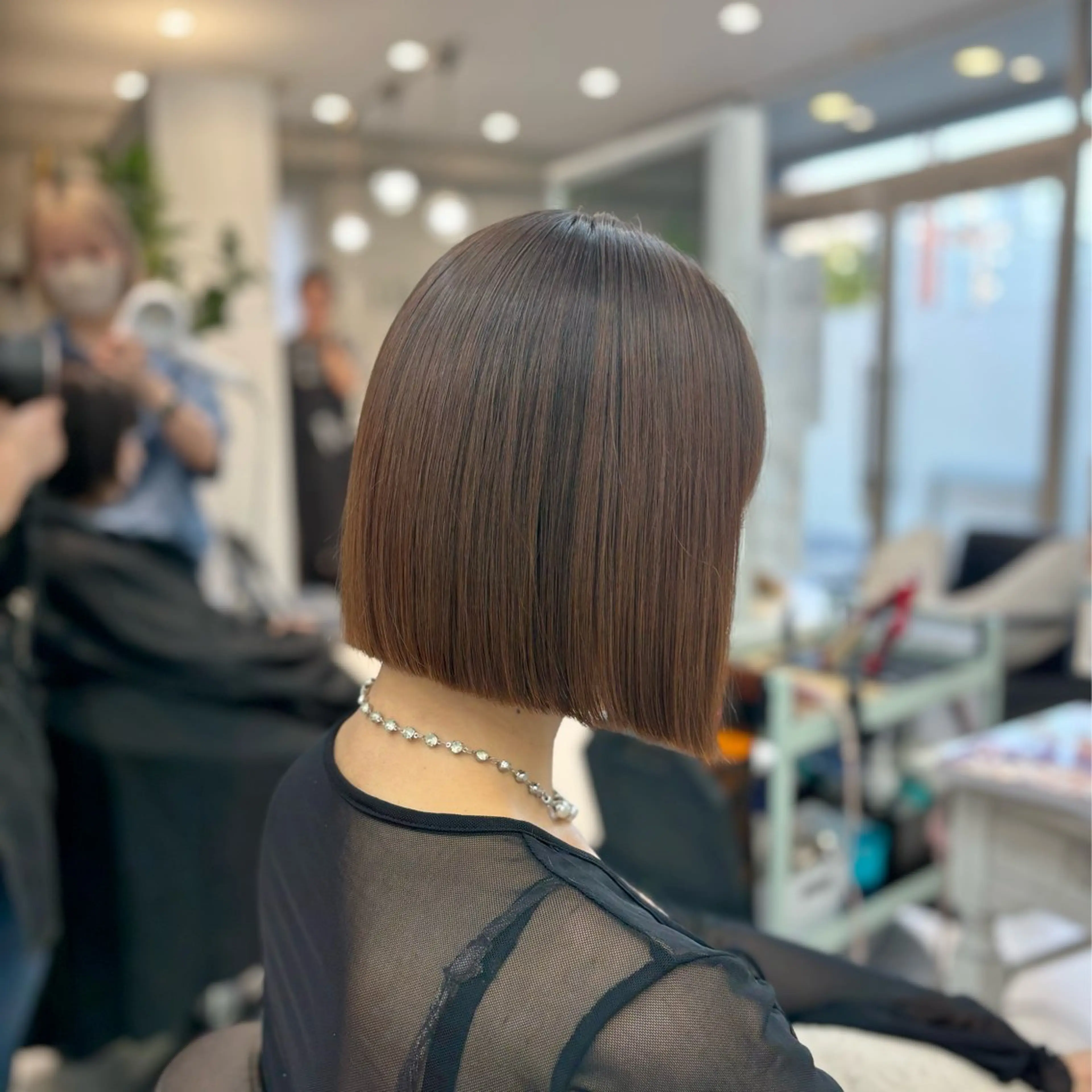 ショート カット ヘアカラー 岩﨑真奈【LEV.】 ボブ/艶髪カラーのヘアスタイル