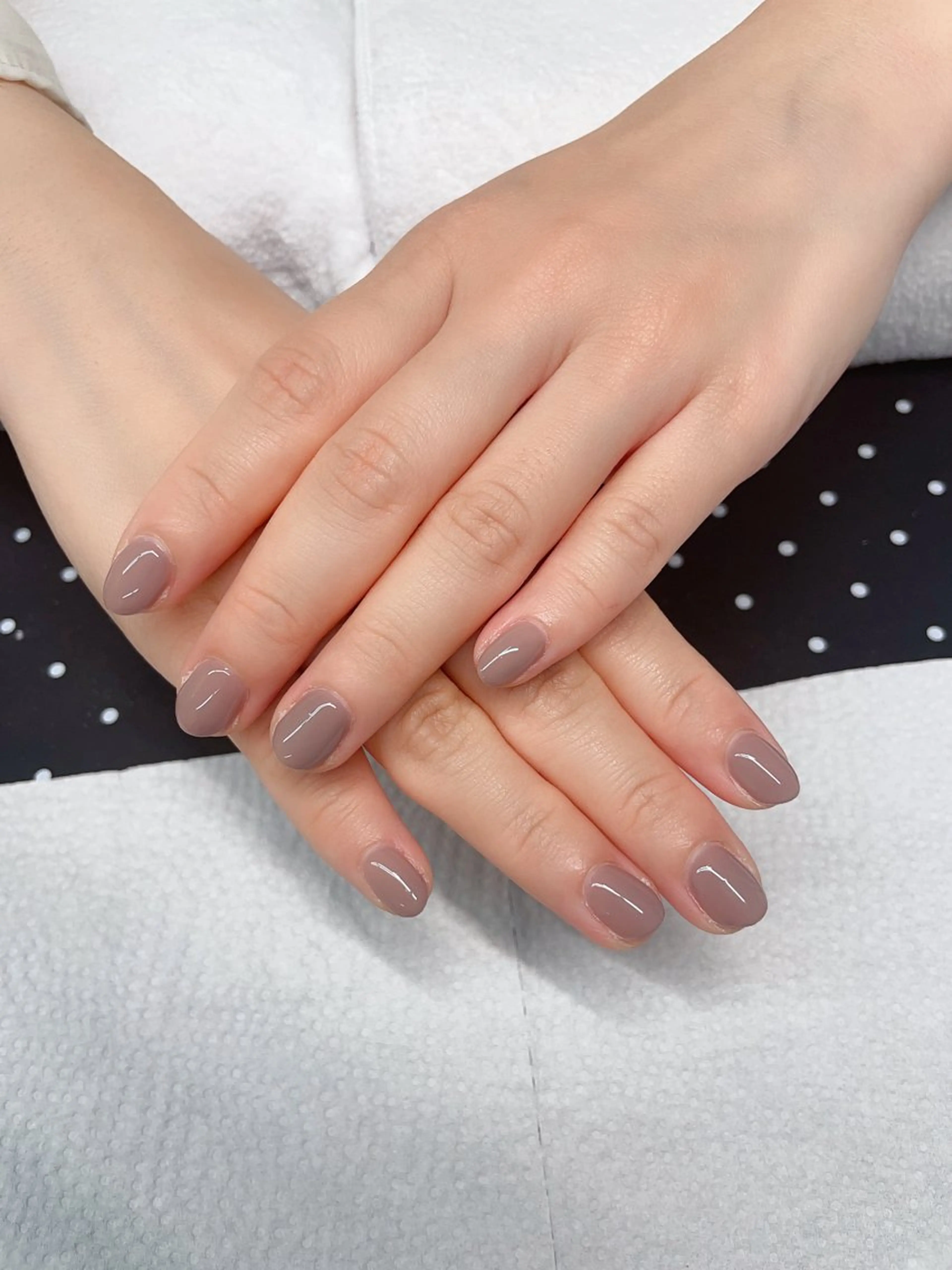 ネイル ワンカラーネイル ハンドネイル Maggie nailクロのネイルデザイン