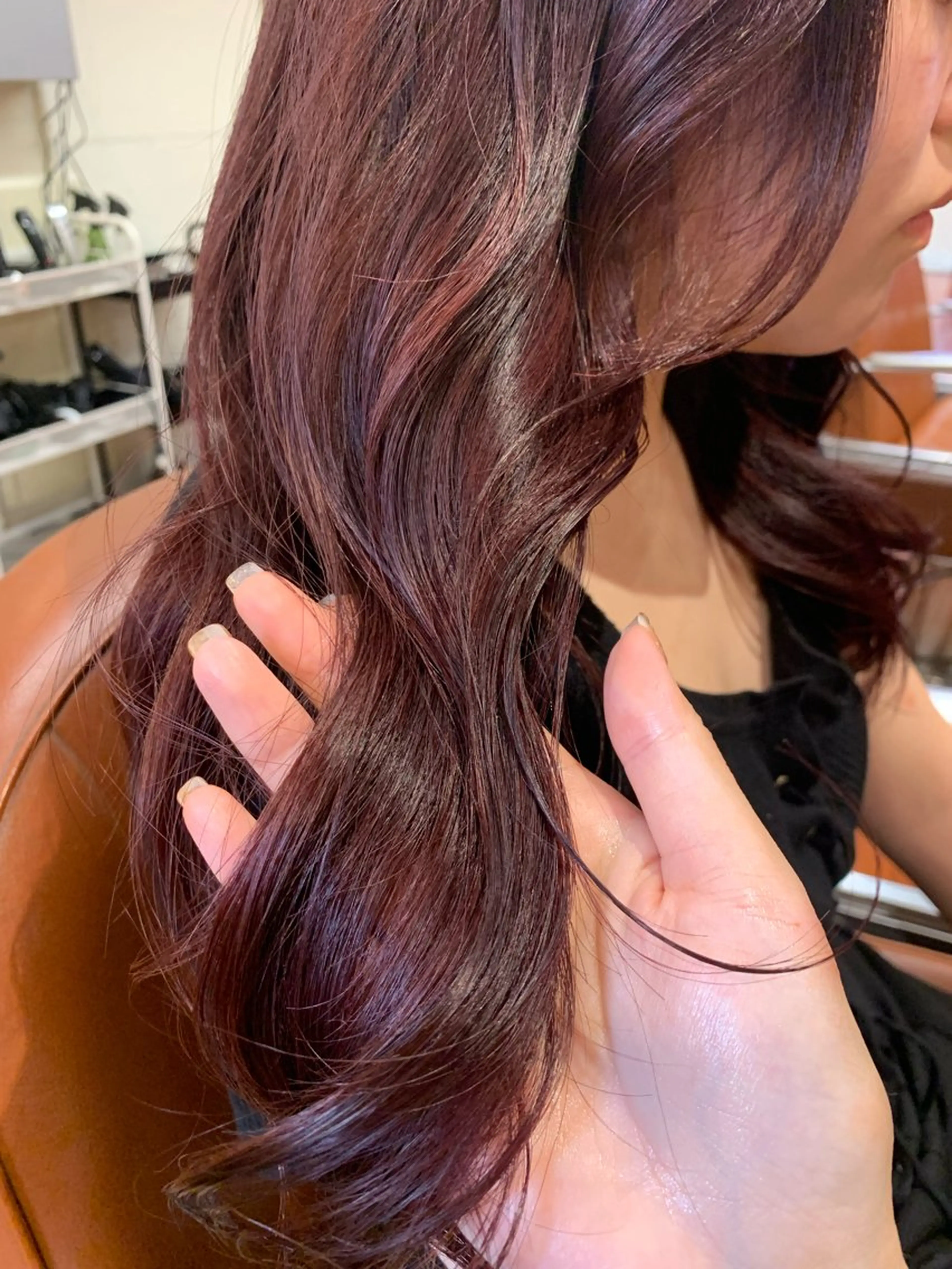 ロング カラー ブリーチ ボルドーカラー レッドカラー ヘアカラー トリートメント mulum hair dressing salon所属・yuuki🌷名古屋 栄　ボブ/カラーのヘアスタイル