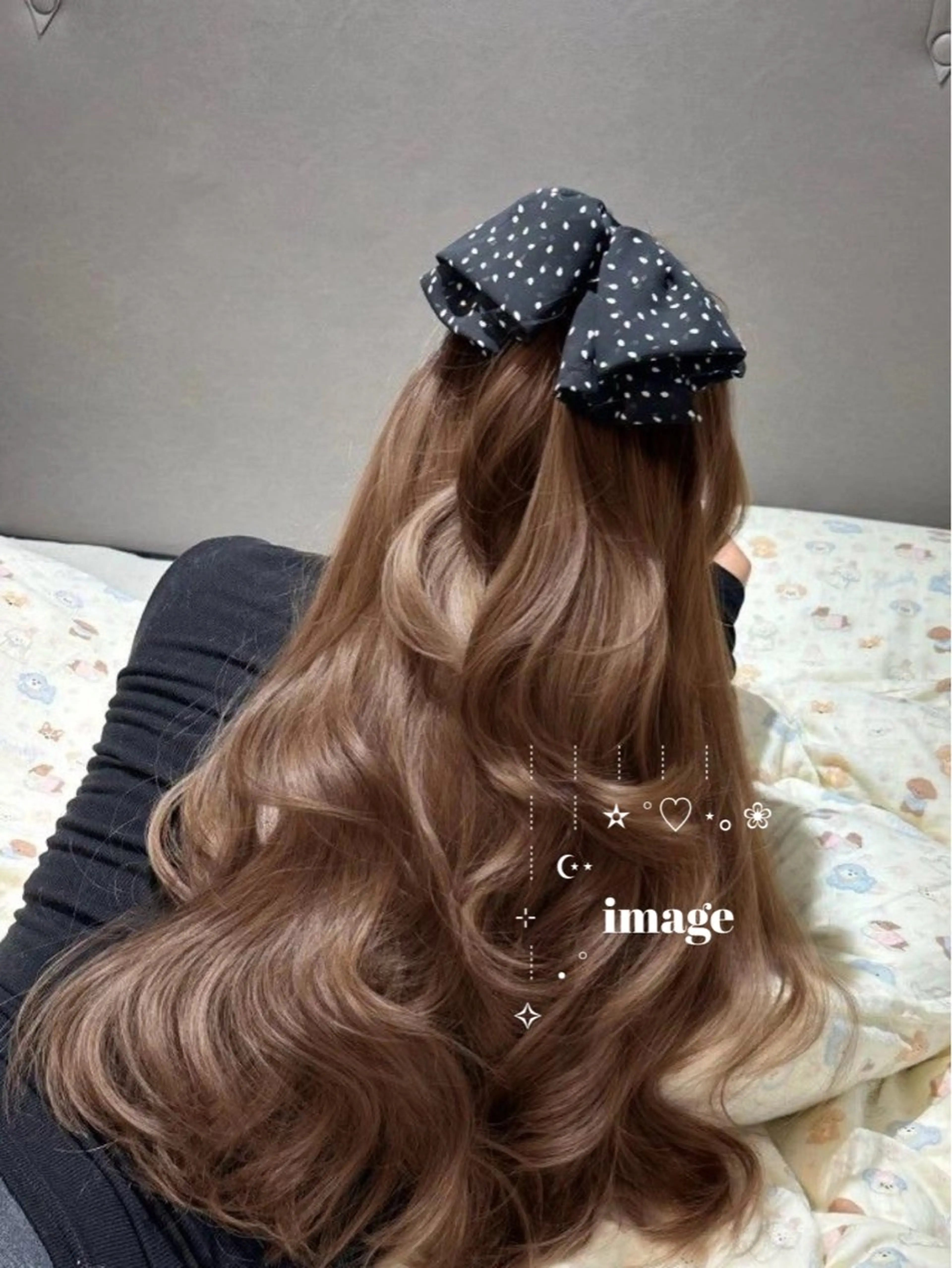 ロング カラー 🖤ハイトーン× レイヤー🖤SARAのヘアスタイル