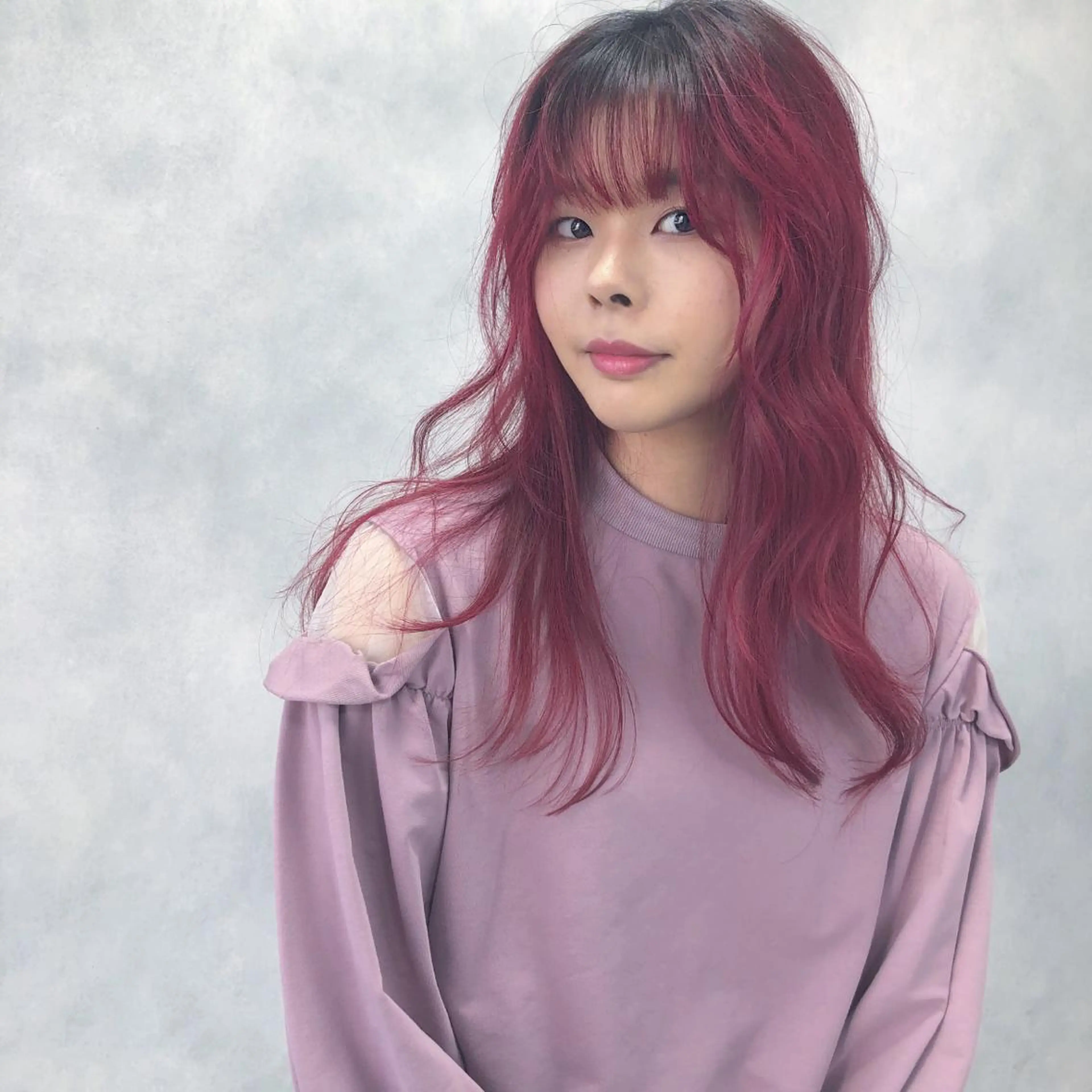 ロング カラー レッドカラー 韓国風ヘア ORIKA 美容室のヘアスタイル