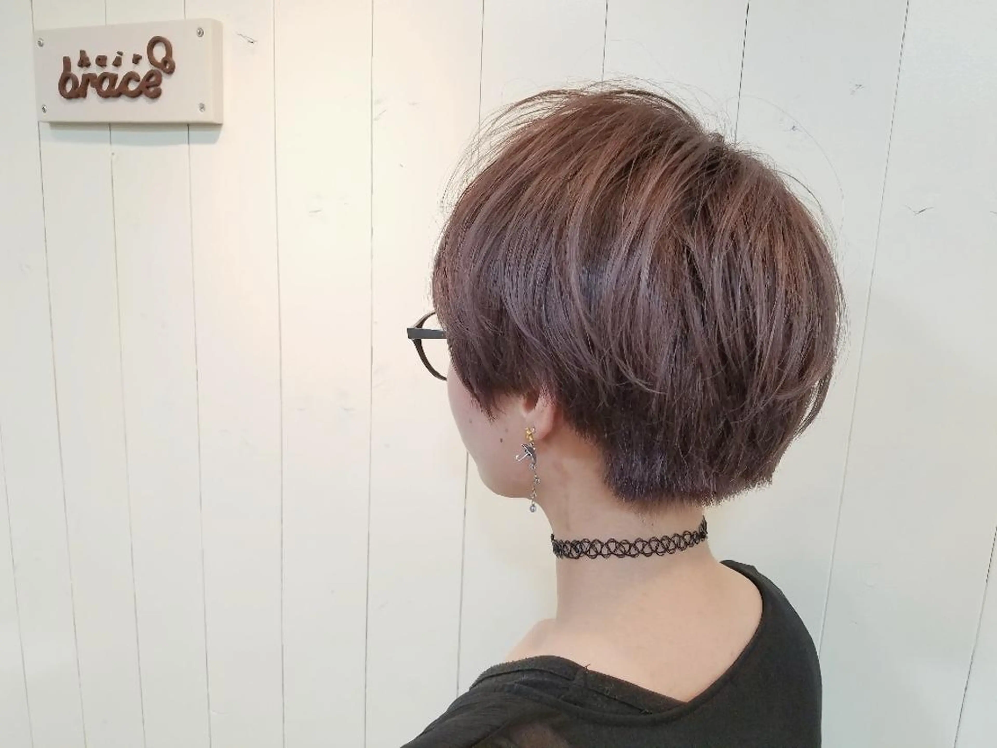ショート カラー ピンクカラー バイオレットカラー ウルフ、ボブ美容師 今井のヘアスタイル