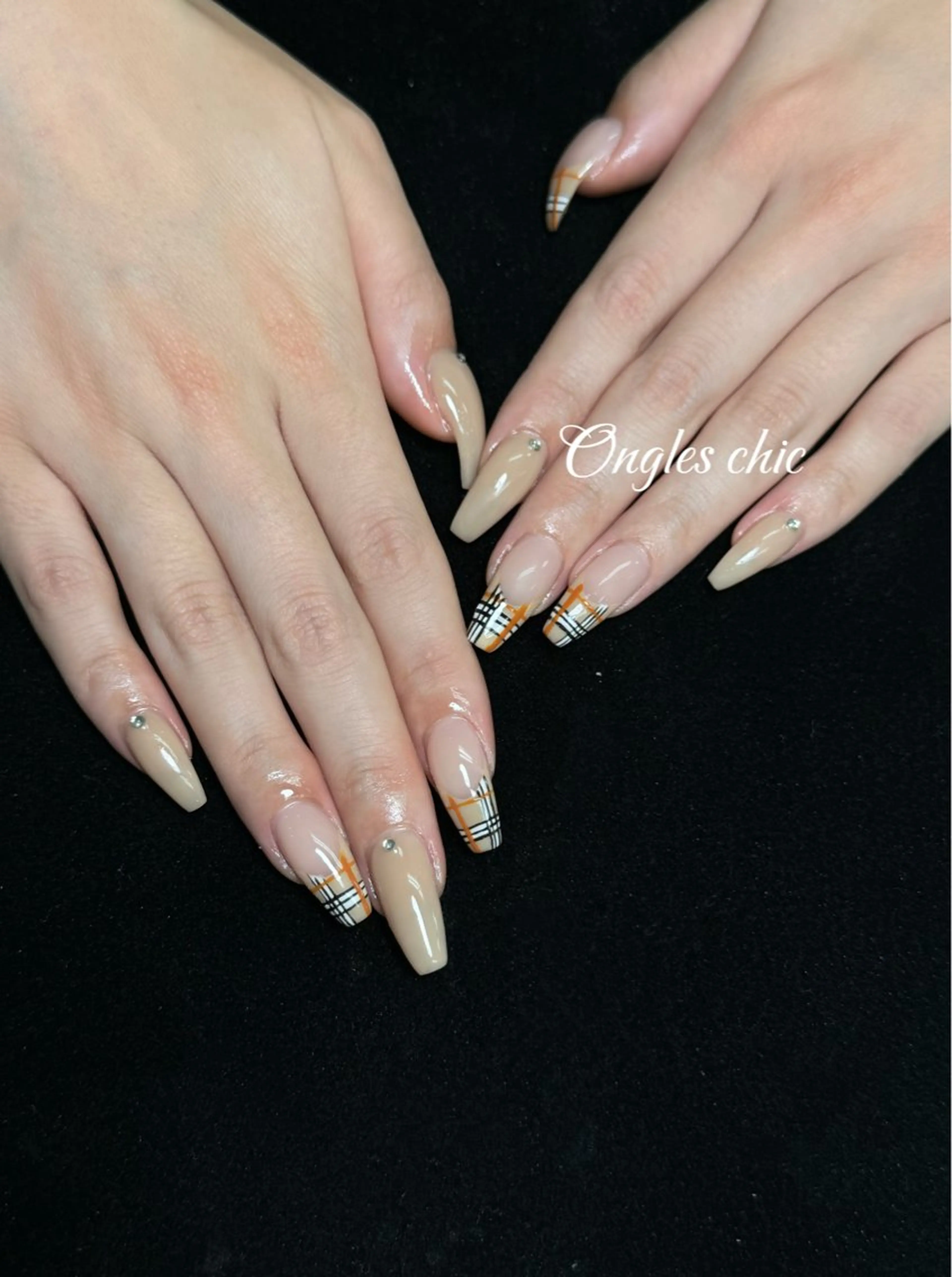 ネイル ハンドネイル ongles chic24時間営業のネイルデザイン