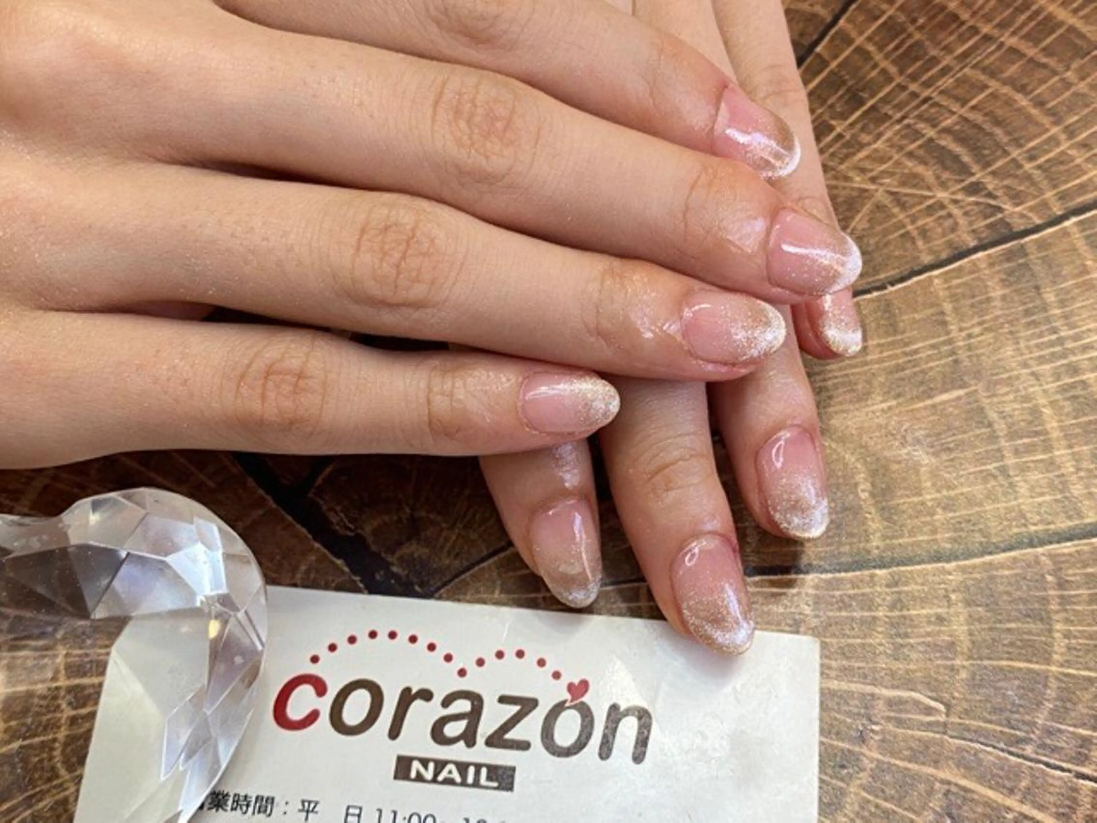 ネイル ジェルネイル グラデーション マグネットネイル ハンドネイル corazon所属・ネイリスト aicoのネイルデザイン