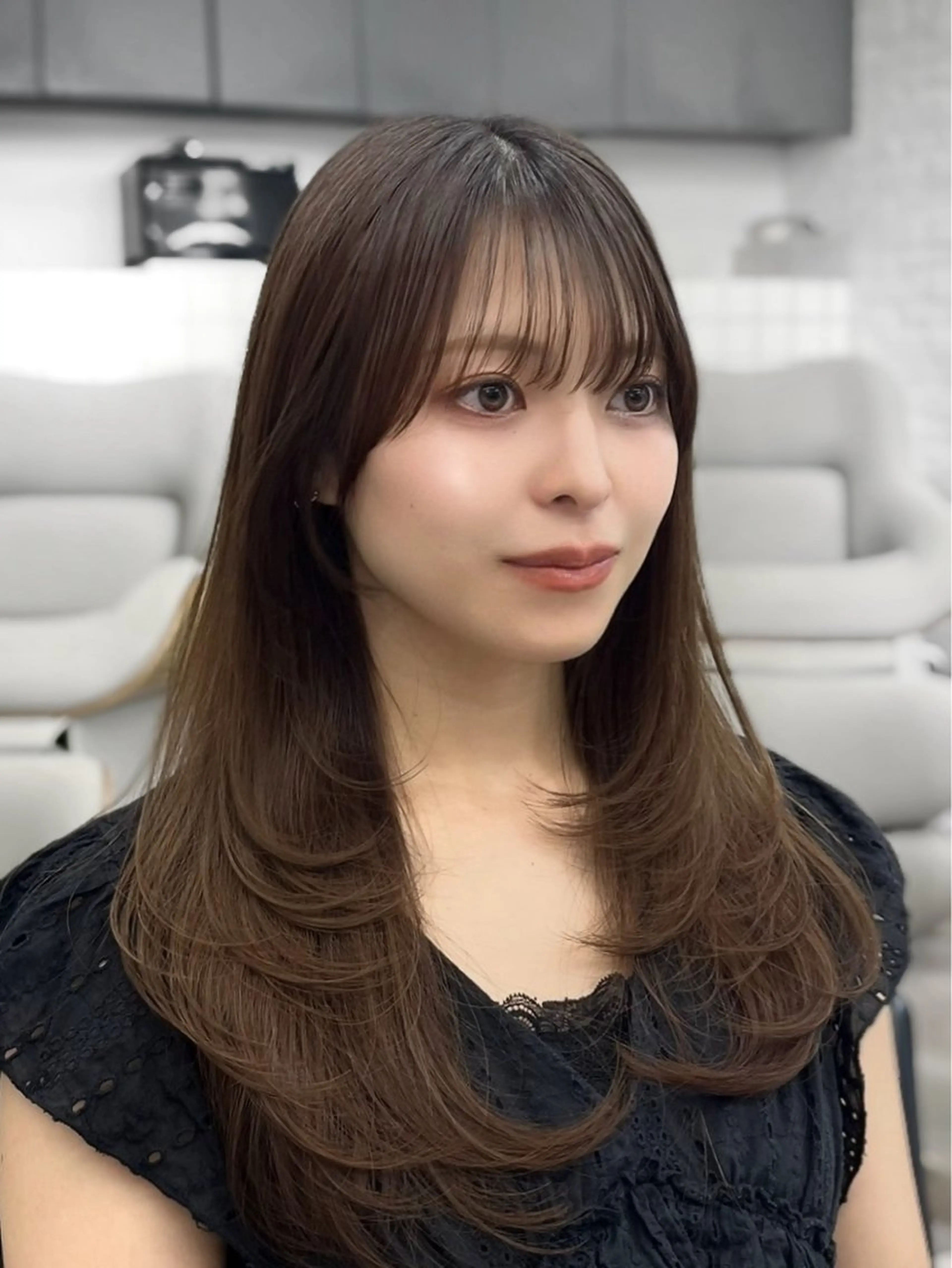 セミロング カラー パーマ ヘアアレンジ イルミナカラー くびれヘア 髪質改善 韓国風ヘア レイヤーカット 韓国ヘア×顔まわり 🇰🇷和知拓郎のヘアスタイル
