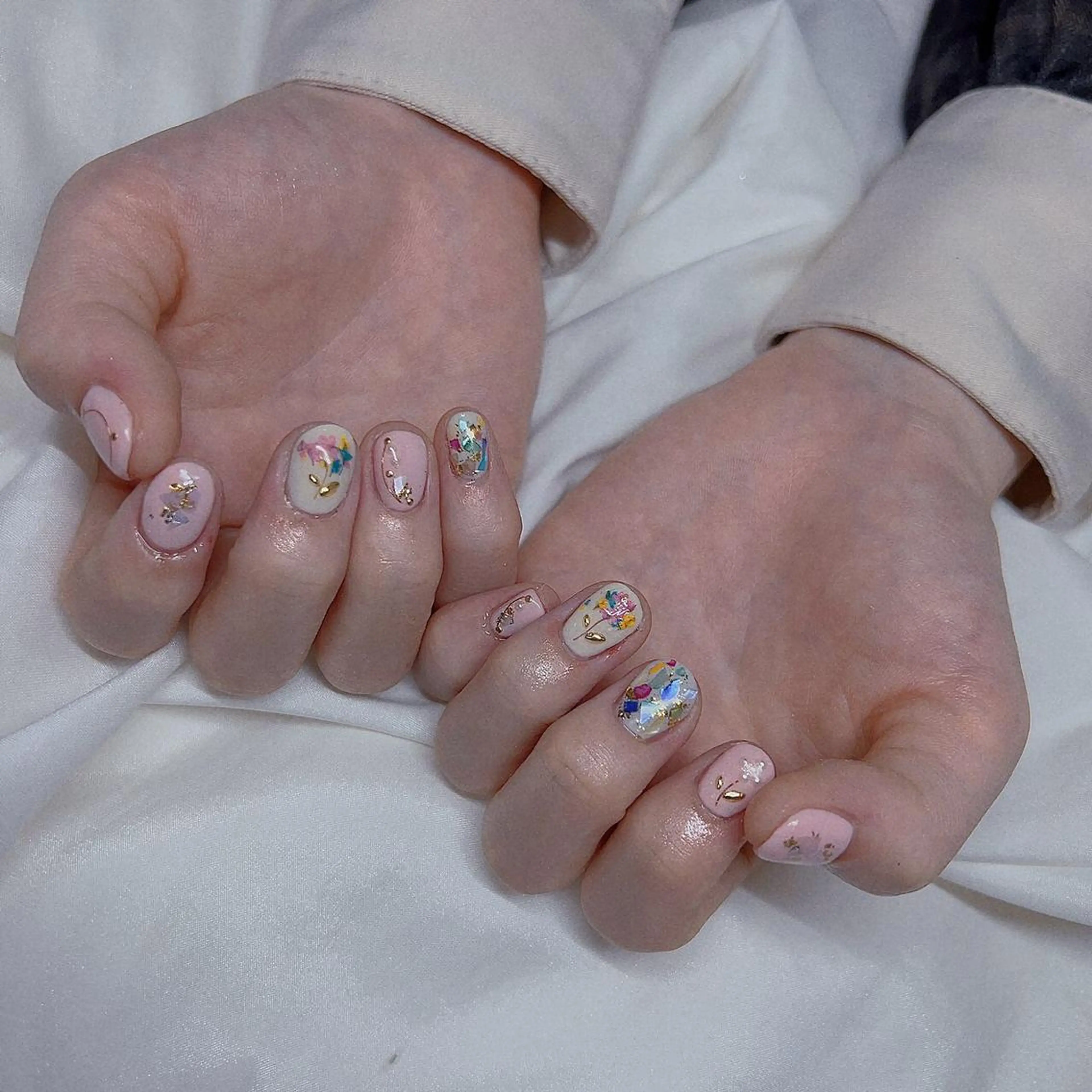 ネイル ハンドネイル リ サのネイルデザイン