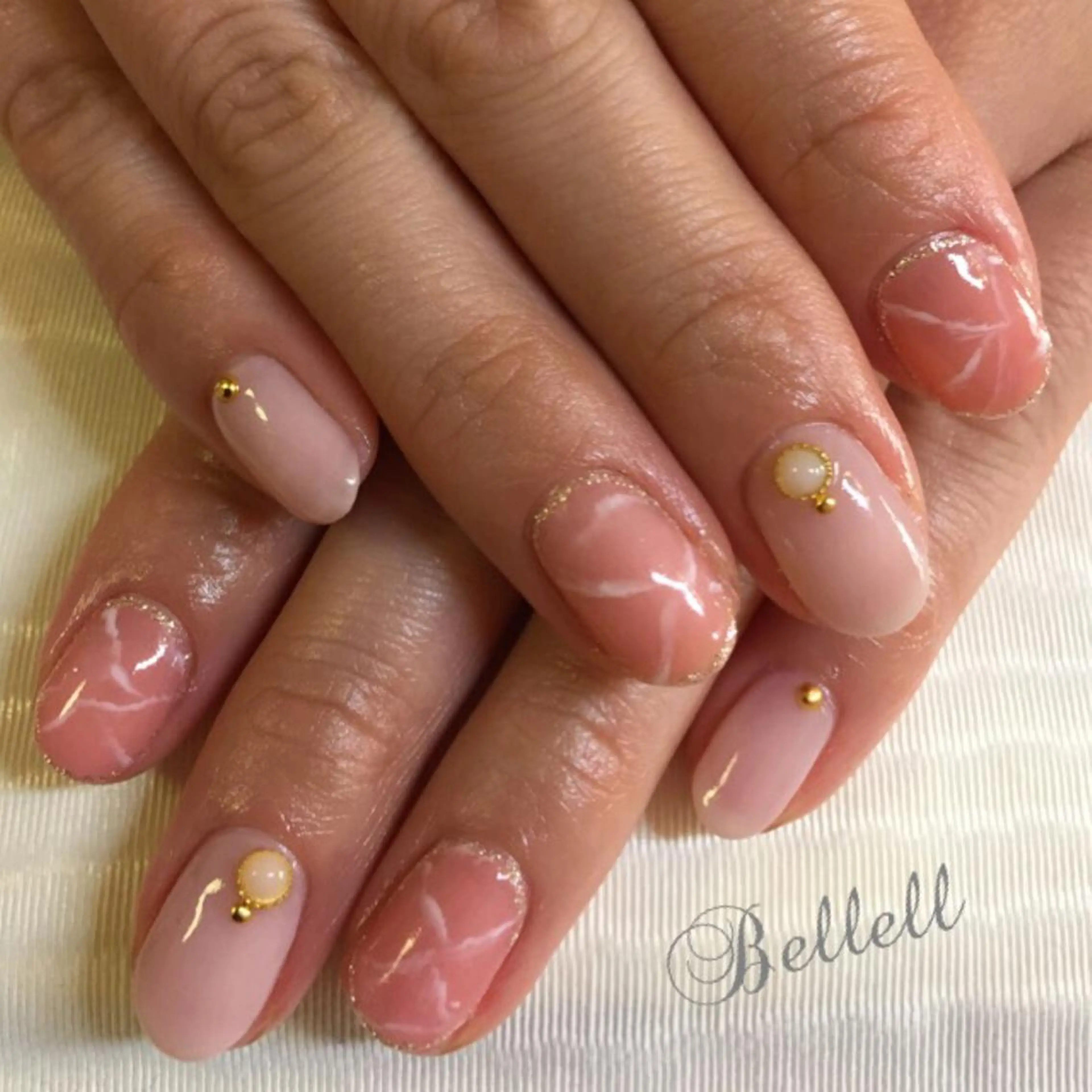 ネイル 青木 綾子のネイルデザイン