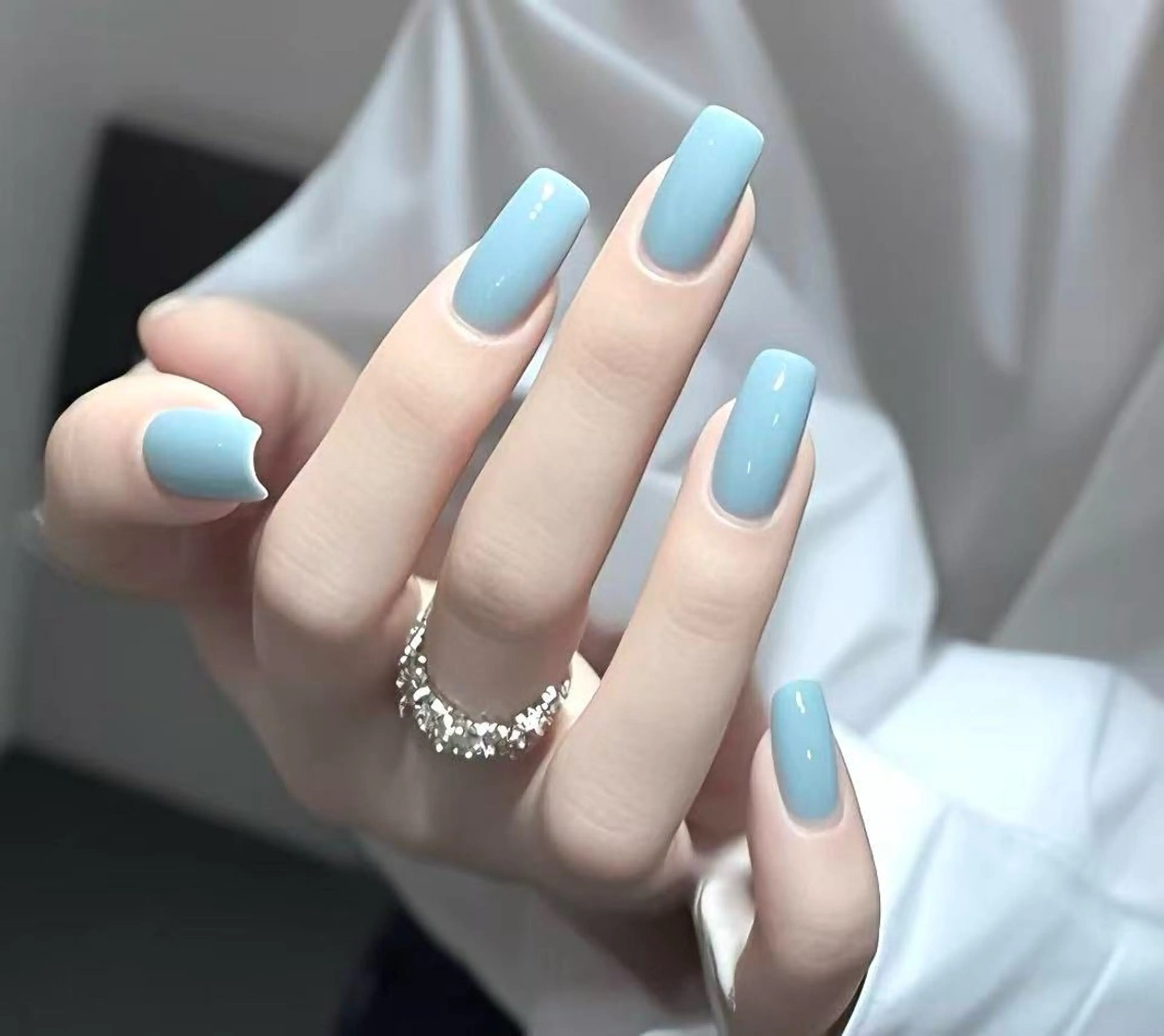 ネイル ハンドネイル Queen NAIL SALON所属・林 かねいのネイルデザイン