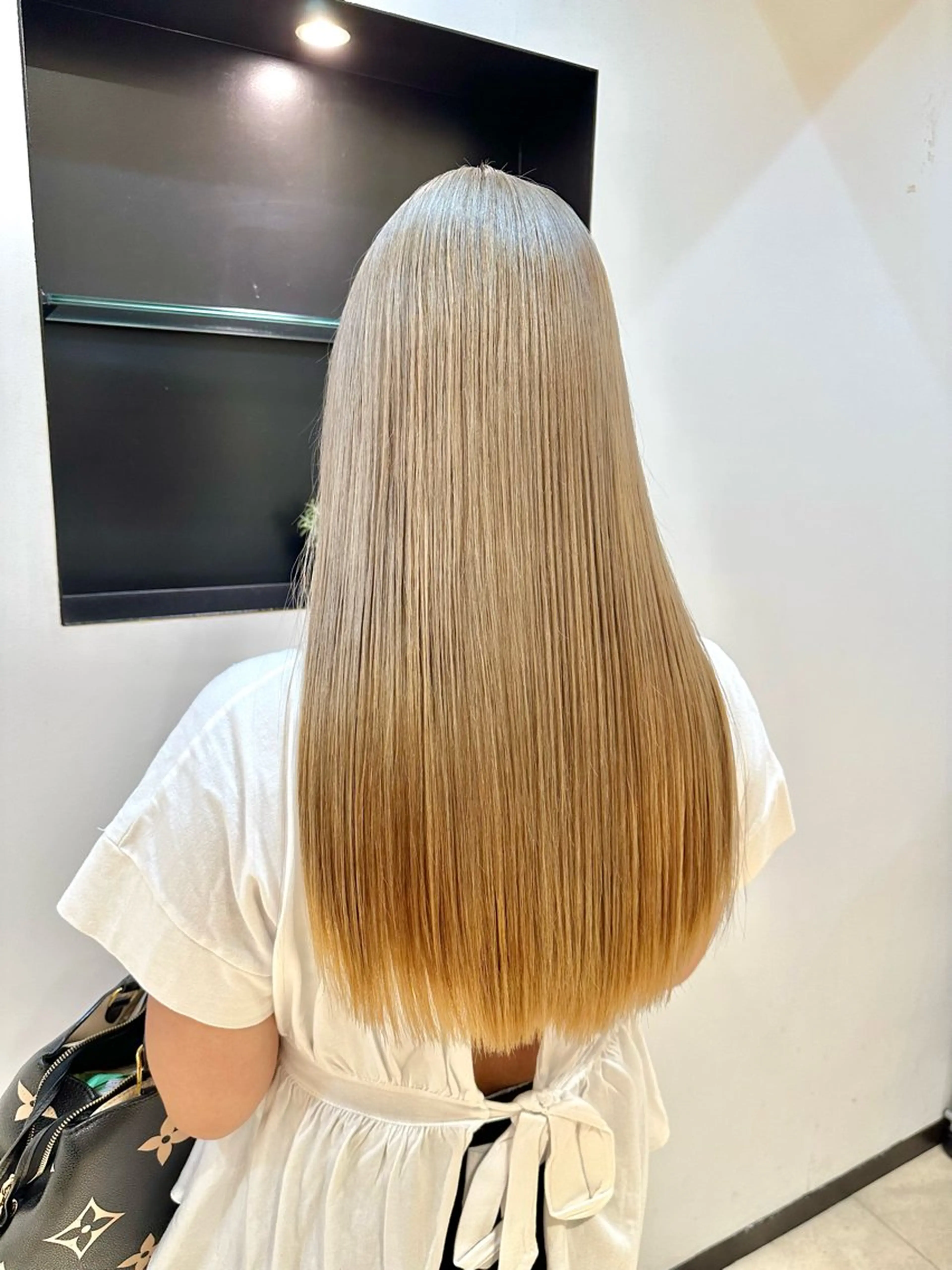 ロング カラー TAYA大阪上本町所属・十場【髪質改善】 【ダブルカラー】のヘアスタイル