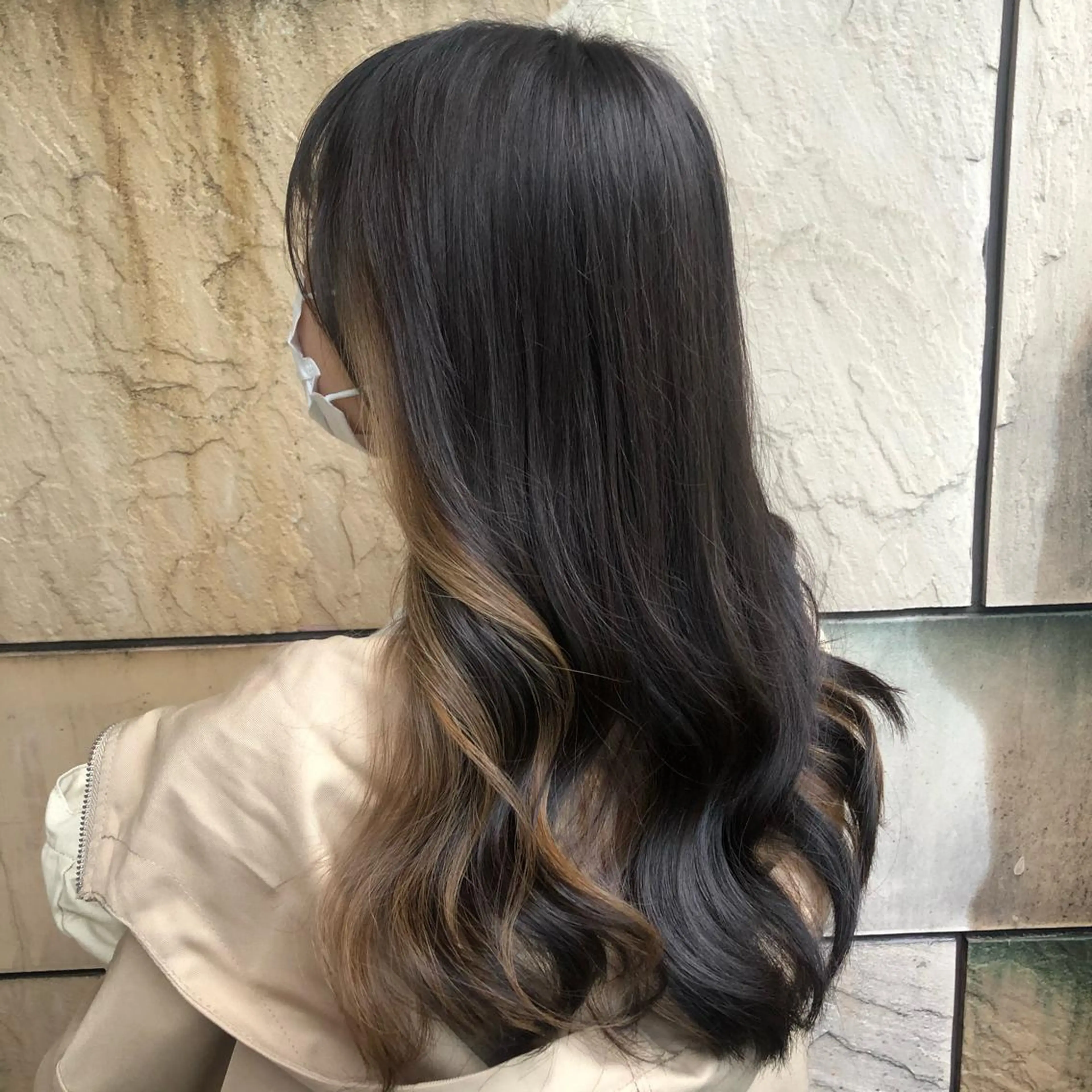 ロング 🦄艶カラー×韓国 NANA💎🐬のヘアスタイル