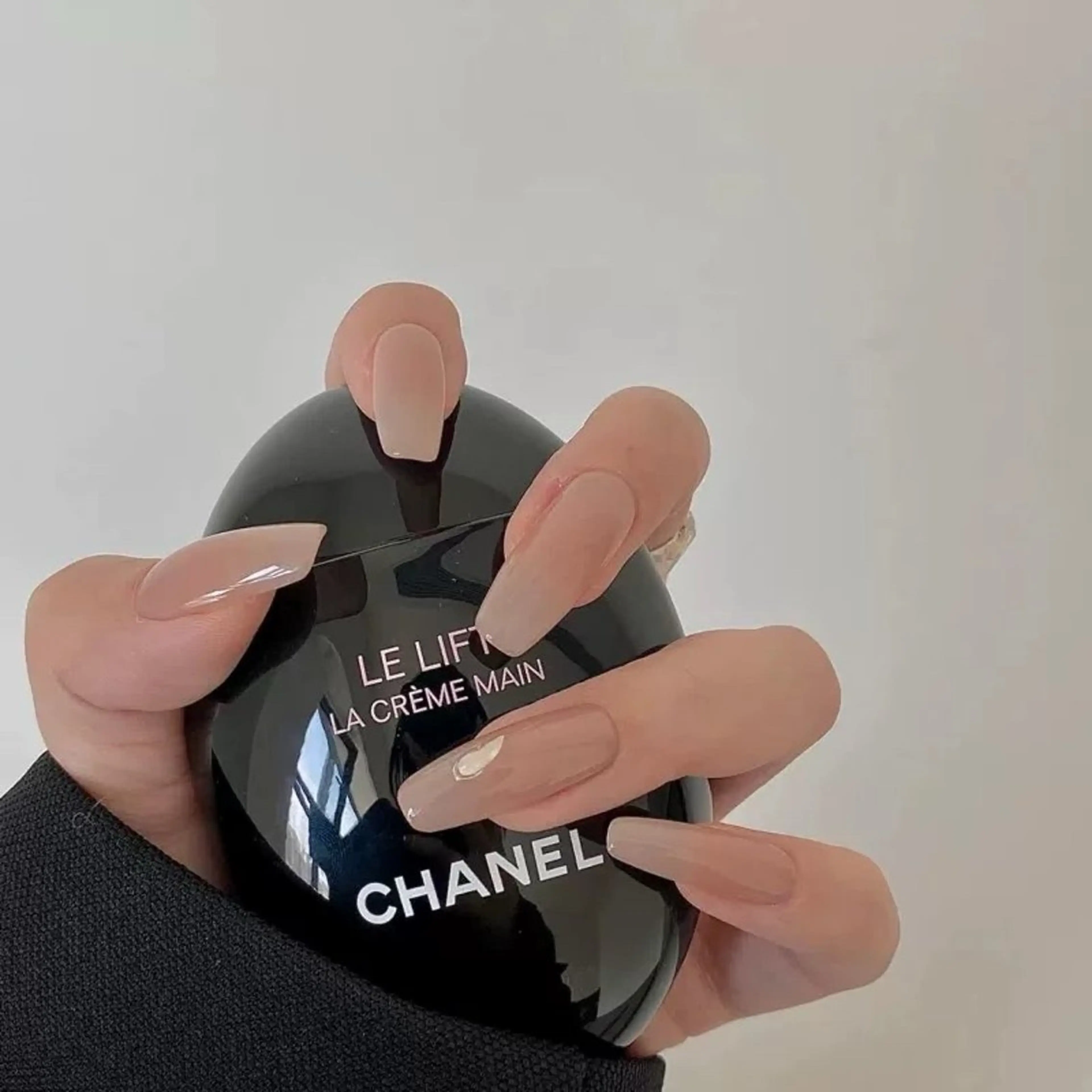 ネイル Alre nail「アルラ」所属・enRich レイリのネイルデザイン