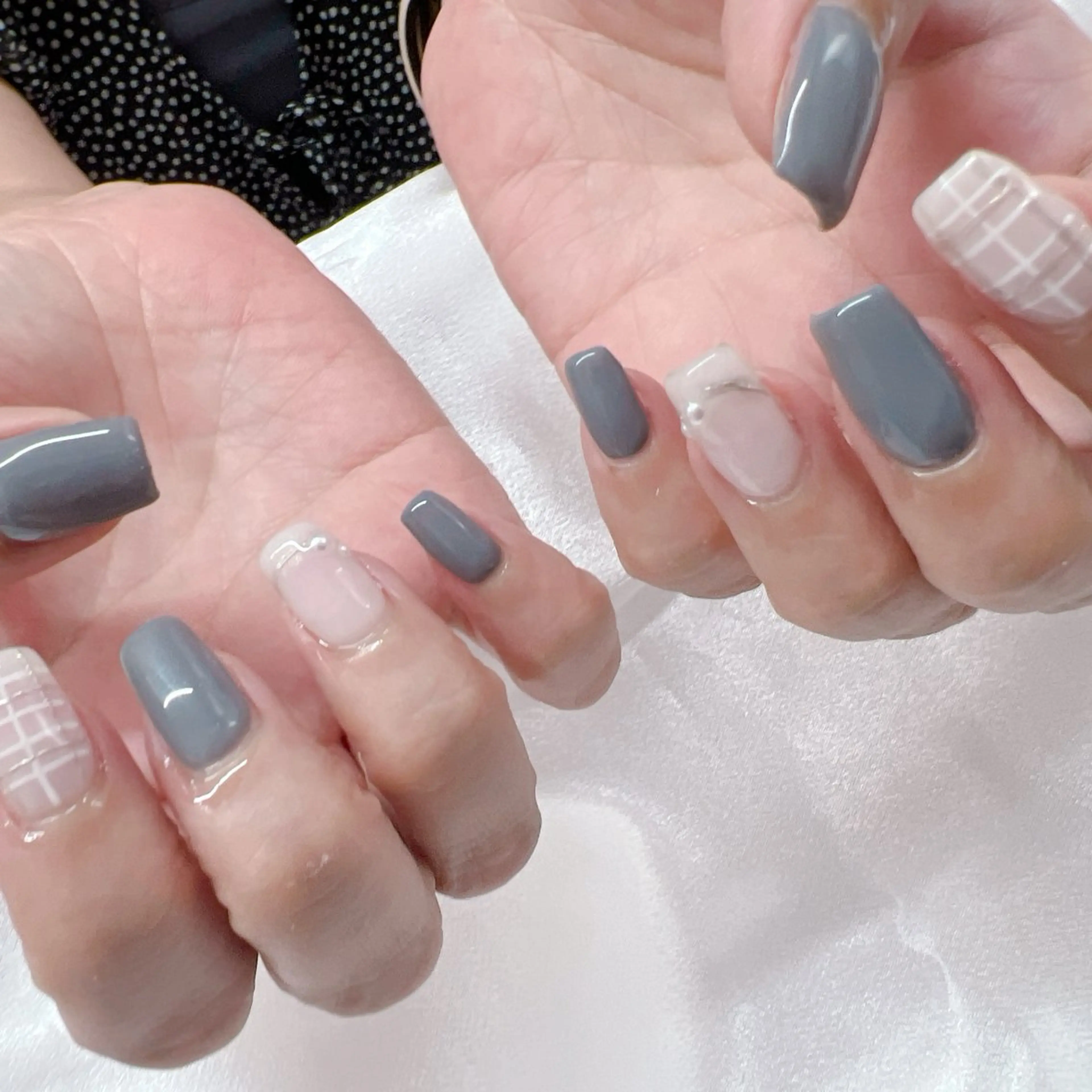 ネイル ハンドネイル Emi lyのネイルデザイン