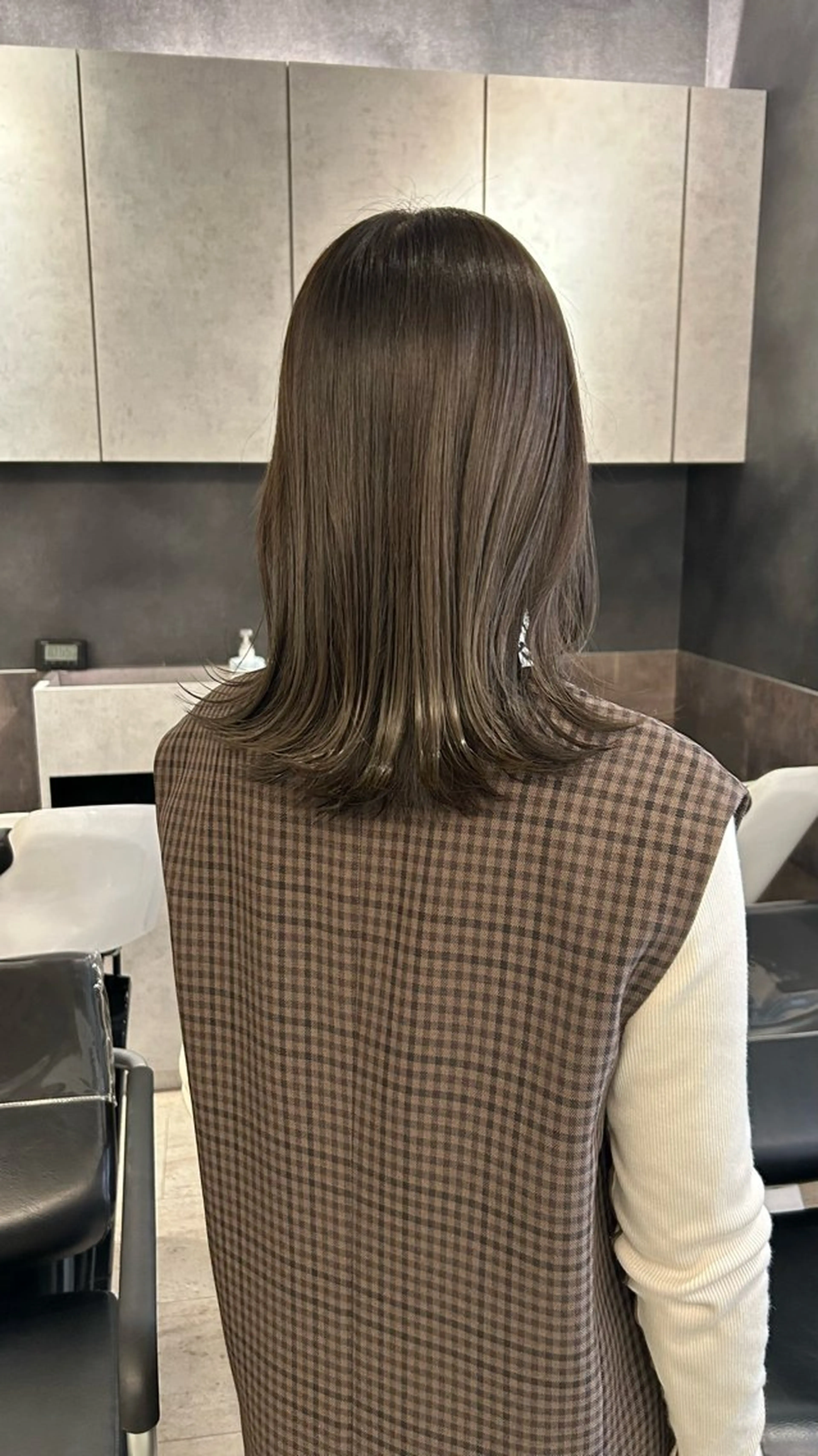 ロング カラー ベージュカラー 透明感カラー くびれヘア カット ヘアカラー GO TODAY SHAiRE SALON所属・SAKINO． ベージュカラーのヘアスタイル