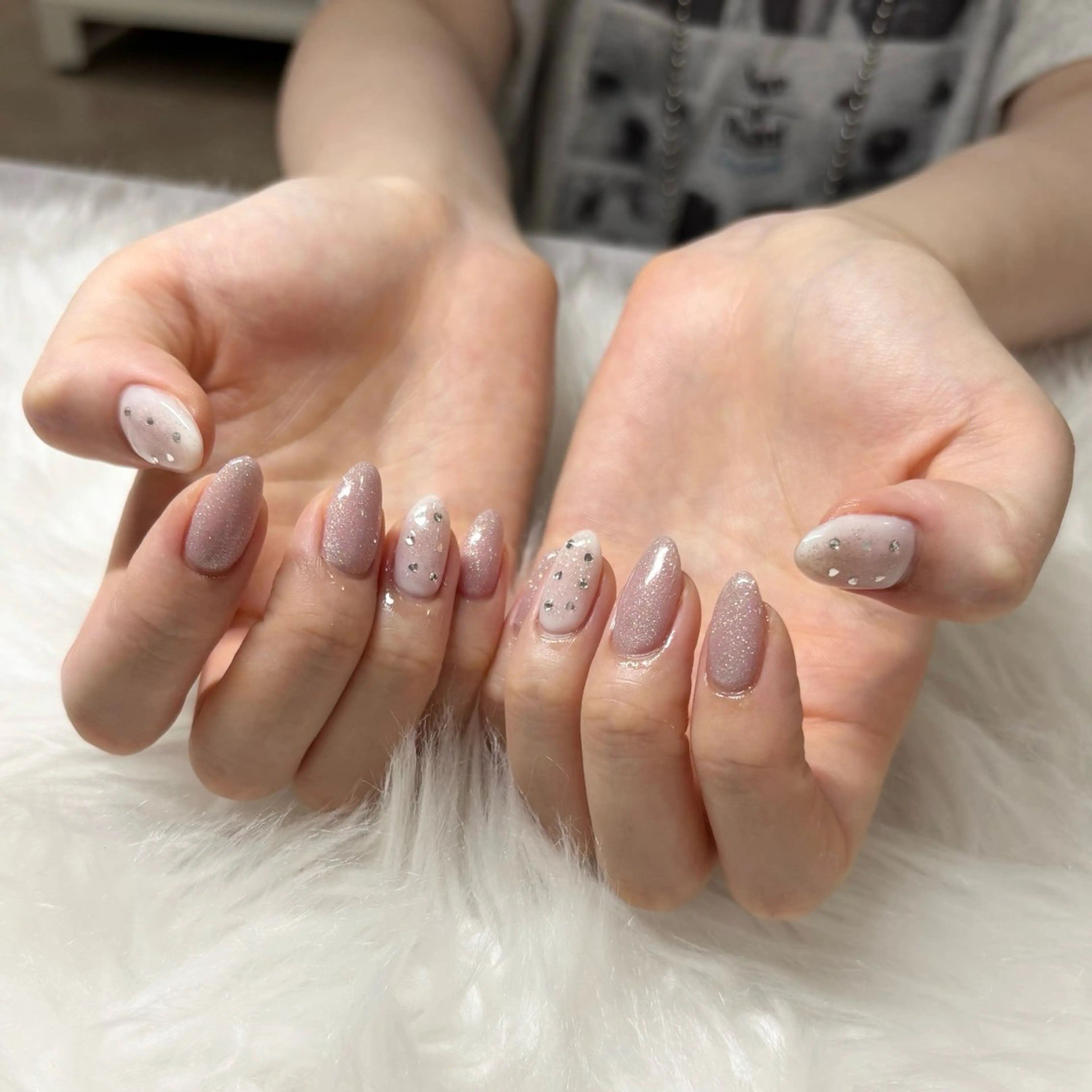 ネイル ハンドネイル REVIA: natsukiのネイルデザイン