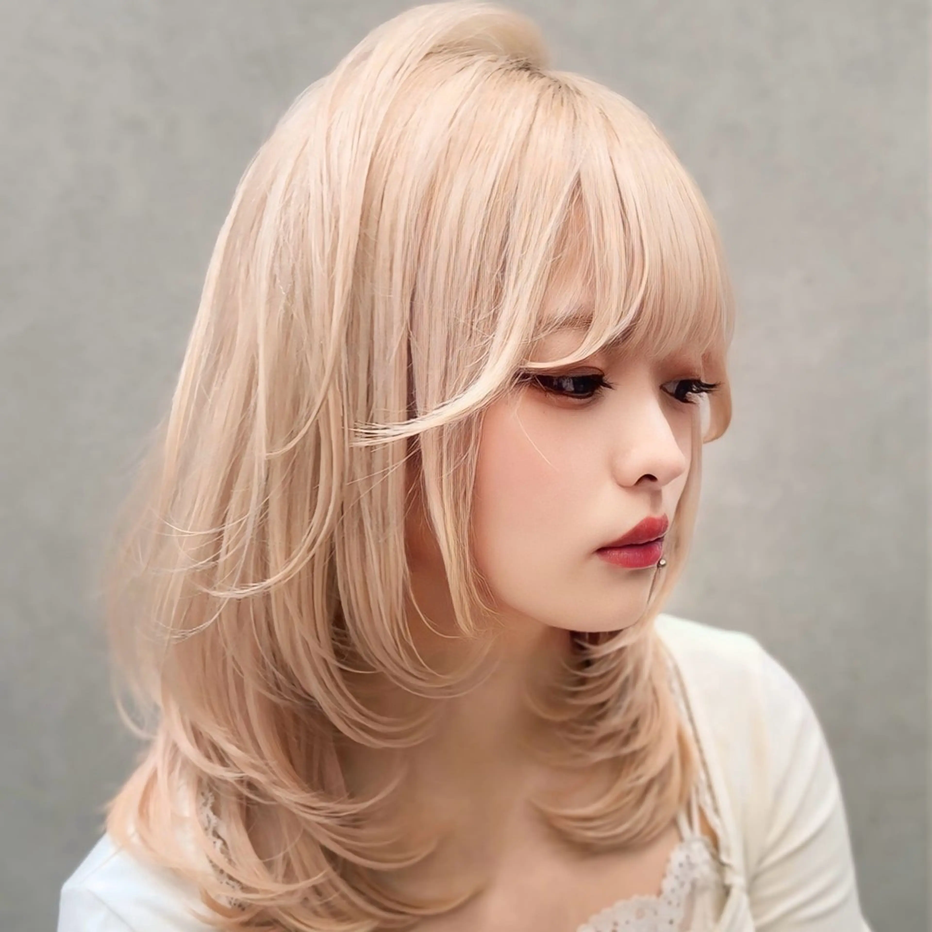 ミディアム カラー カット ヘアカラー トリートメント ケアブリーチ 韓国レイヤーKYONのヘアスタイル