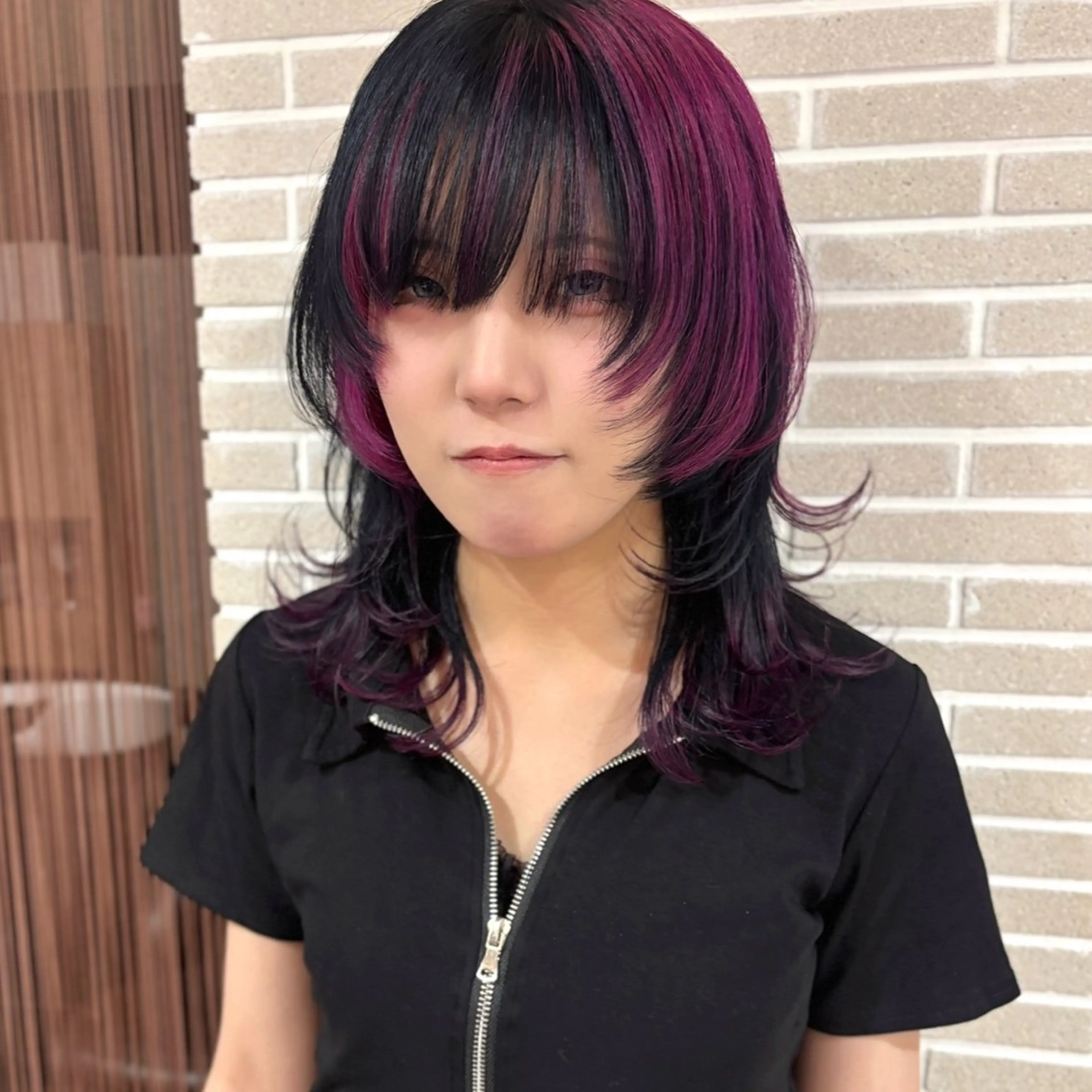 ミディアム ウルフカット ヘアカラー 顔まわりカット レイヤー桑原 日花理のヘアスタイル