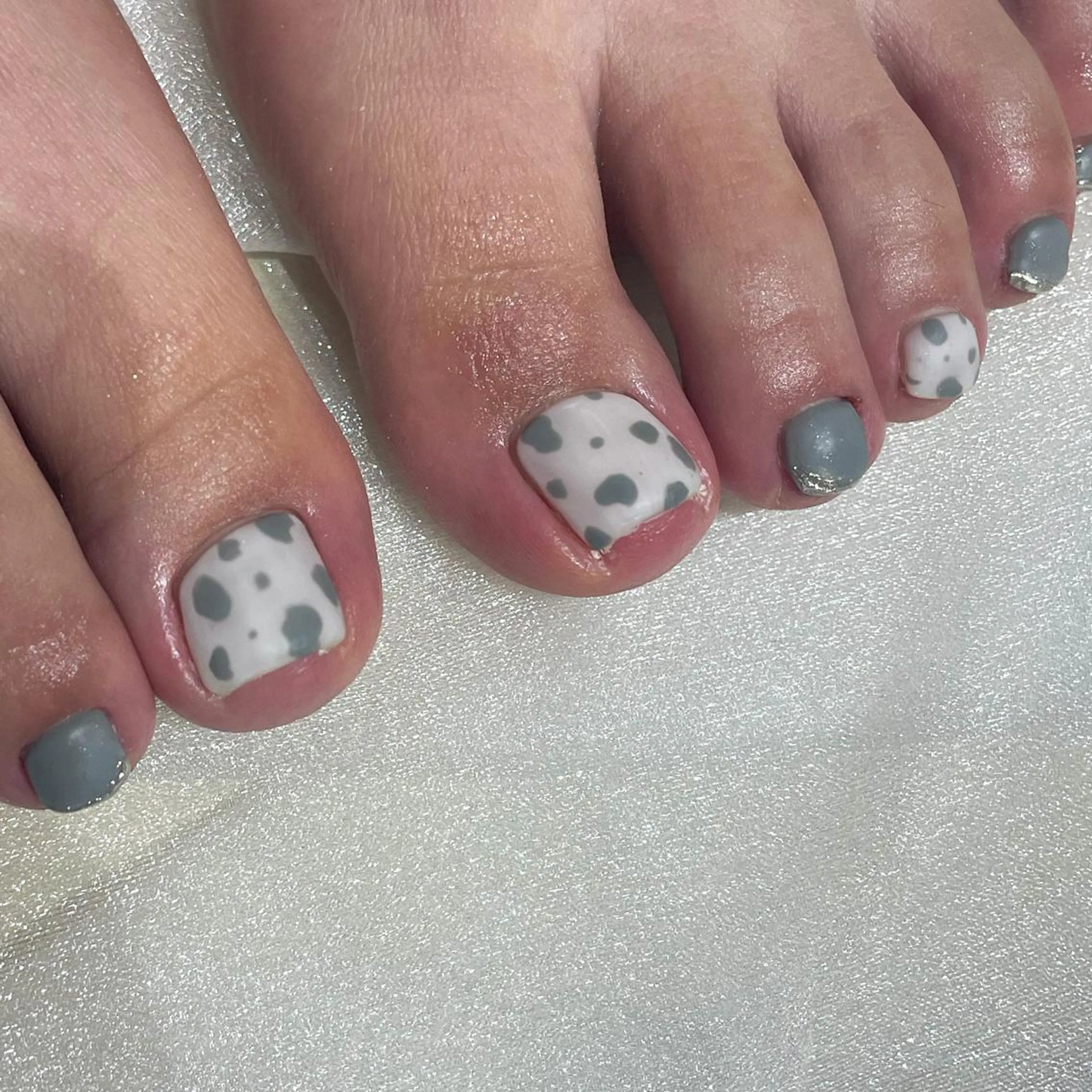 ネイル フレンチネイル ガーリー マットネイル ミラーネイル ニュアンスネイル フットネイル lyly.nail所属・lylynail YUUKAのネイルデザイン