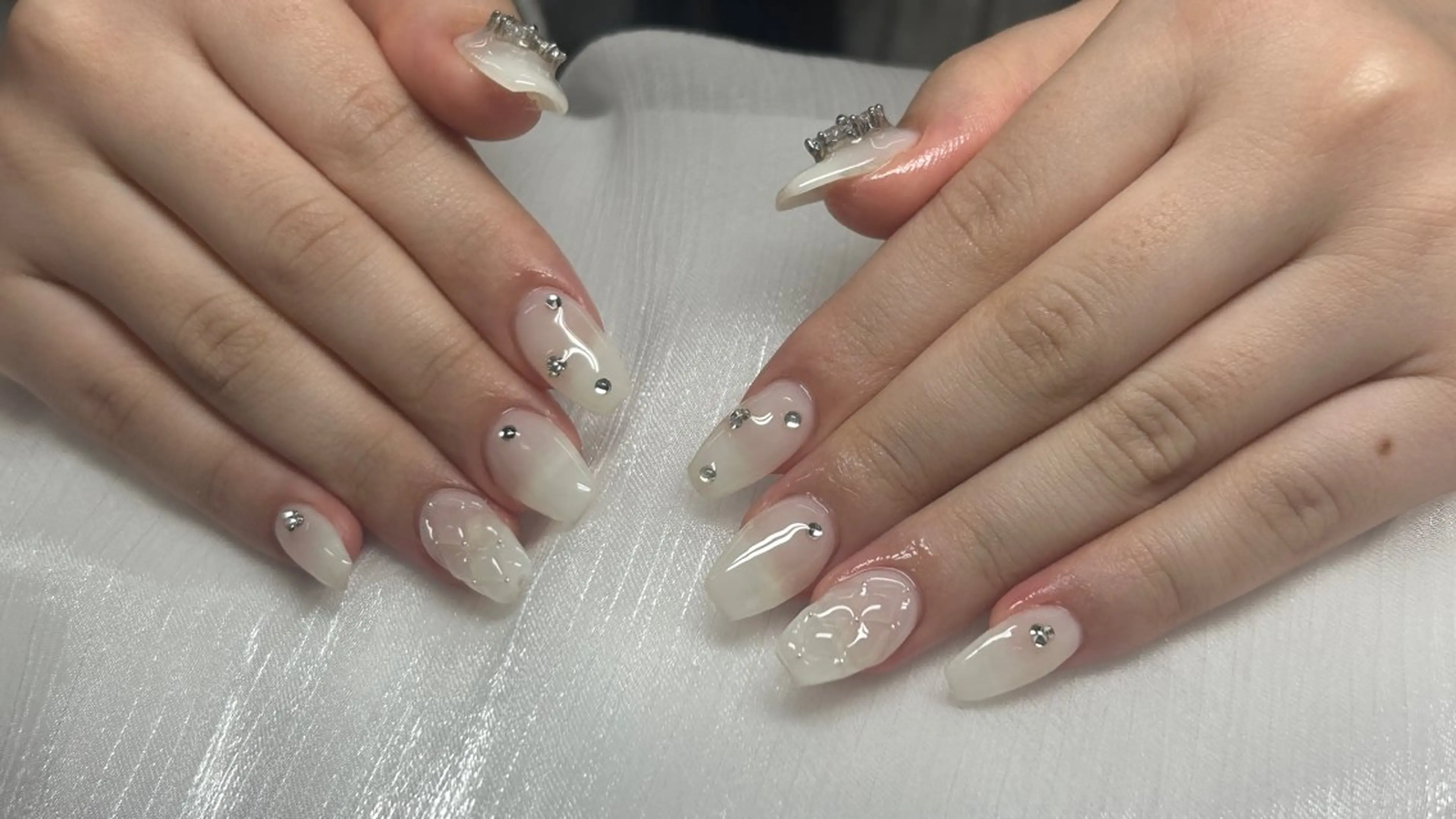 ネイル Mio AmorBeautyのネイルデザイン