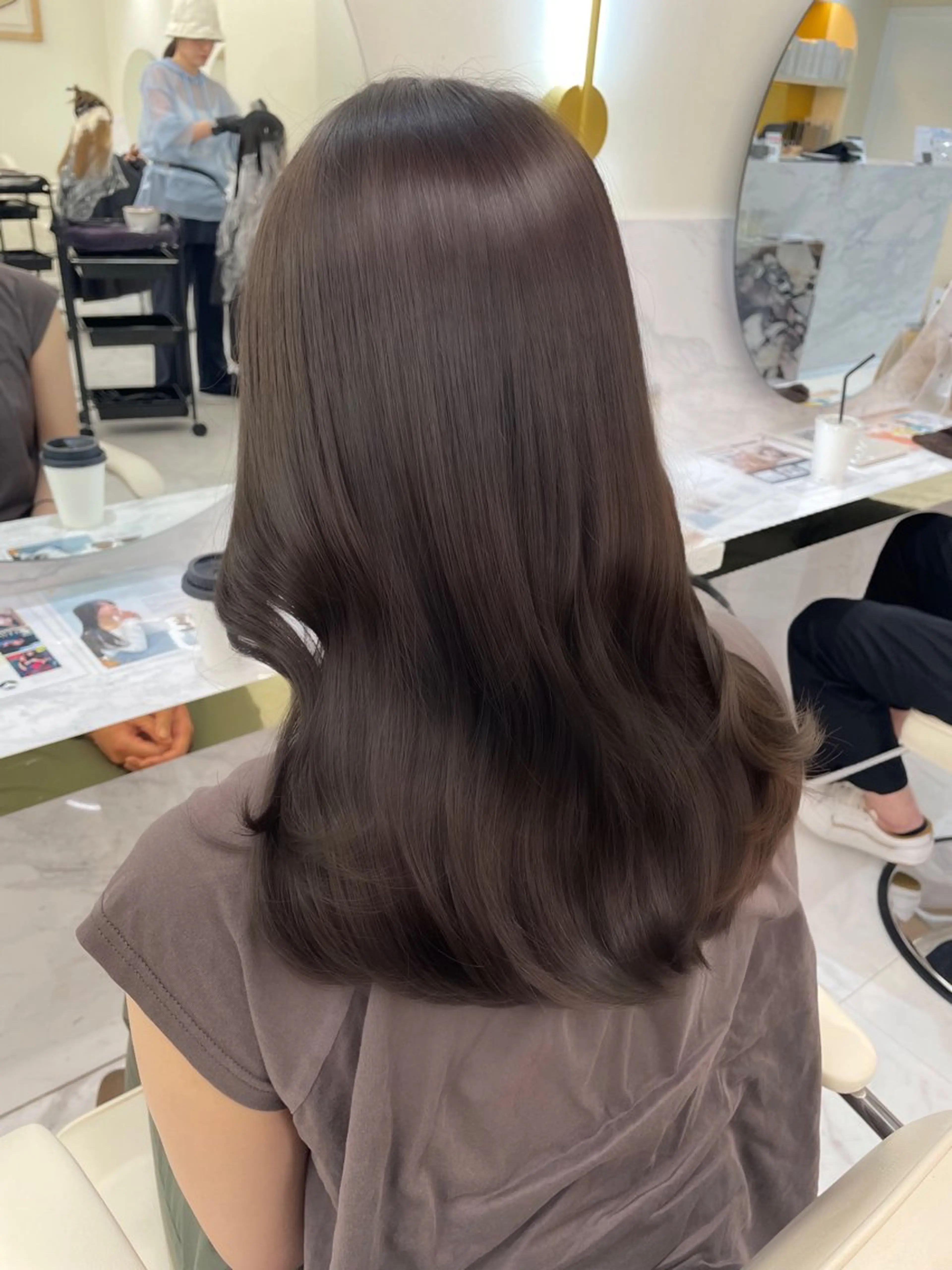 セミロング カット ヘアカラー 似合わせのプロ🕊 美髪矯正/ioriのヘアスタイル
