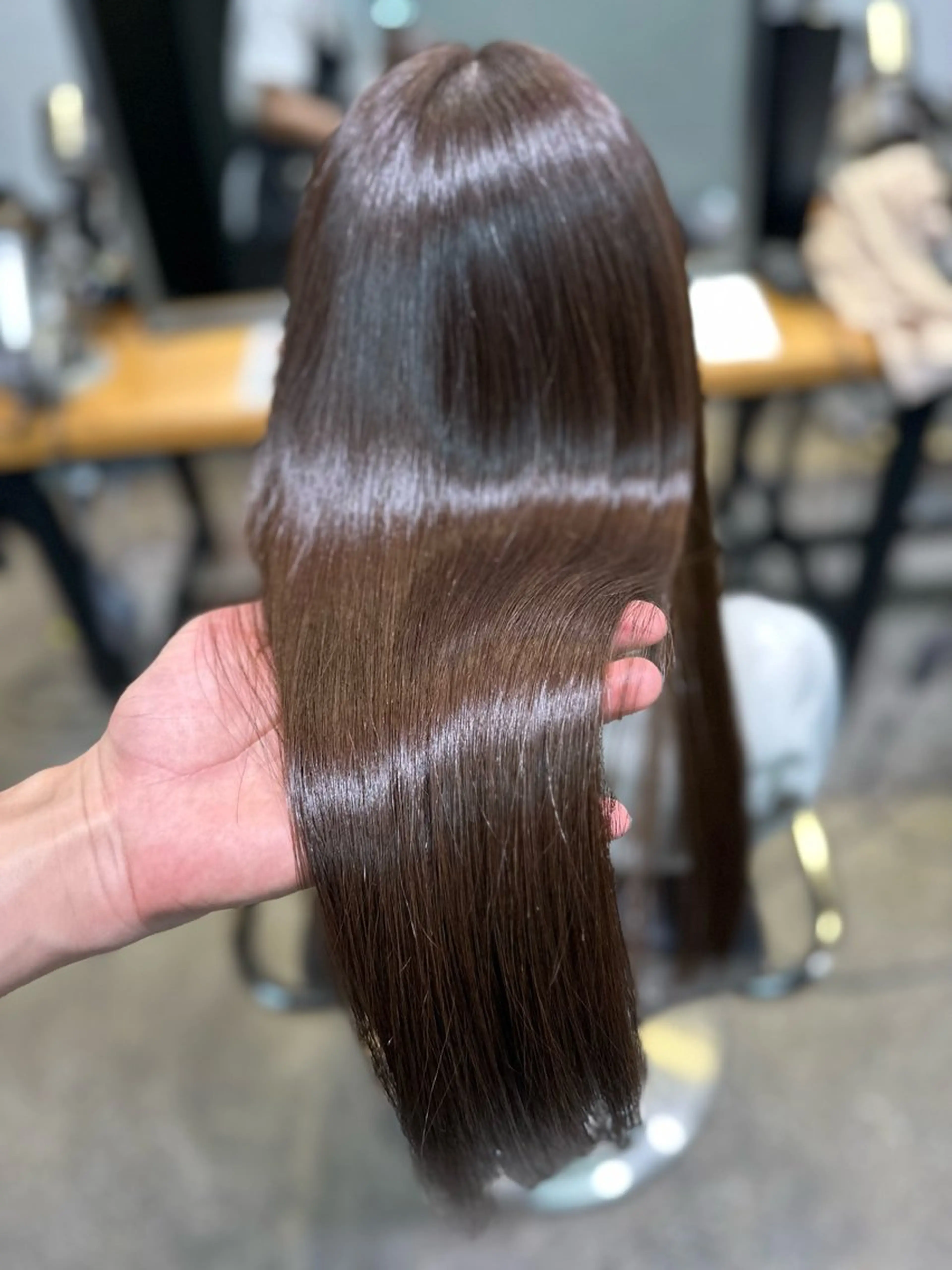 ロング 縮毛矯正、 押野七大のヘアスタイル