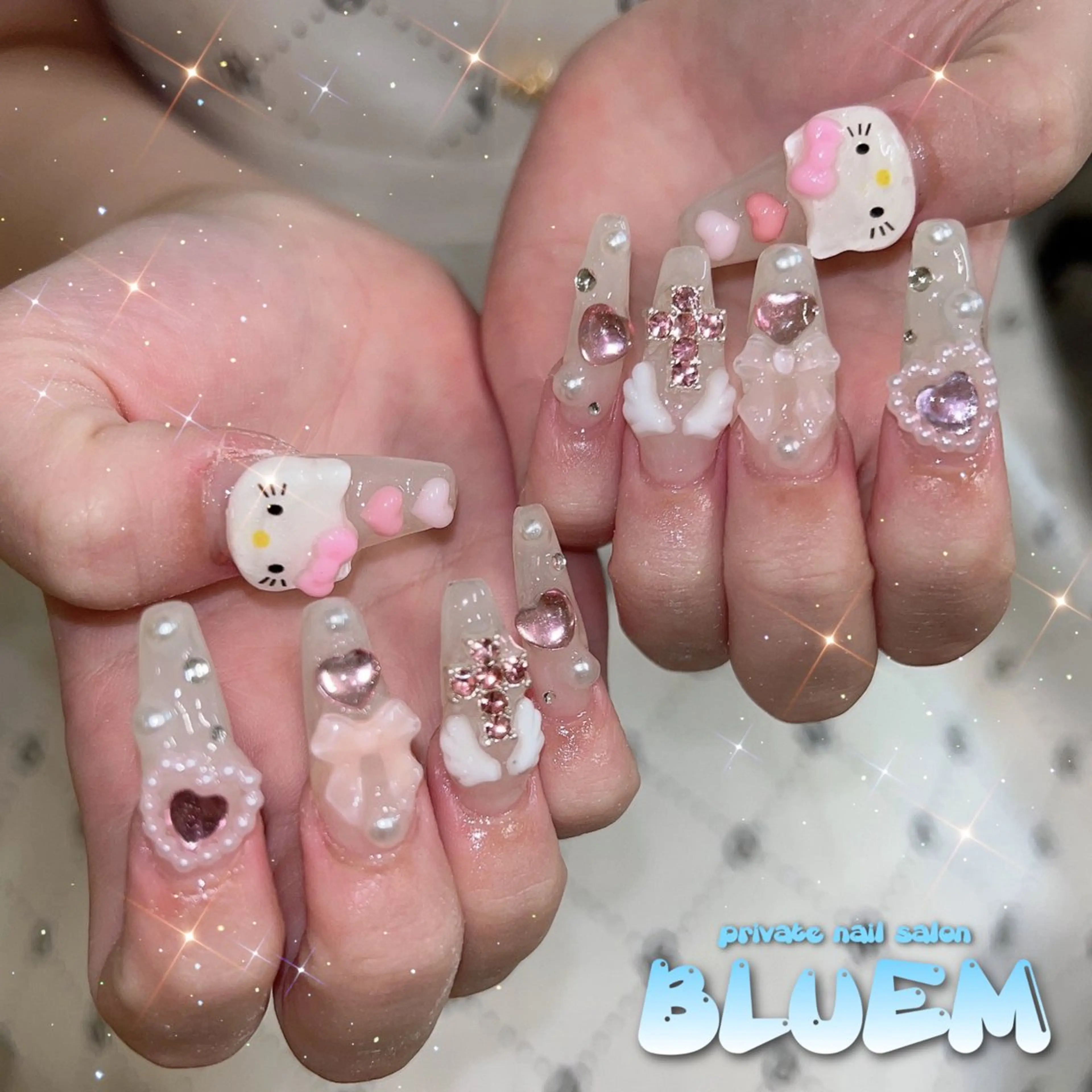 ネイル ハンドネイル BLUEM なな🐶のネイルデザイン