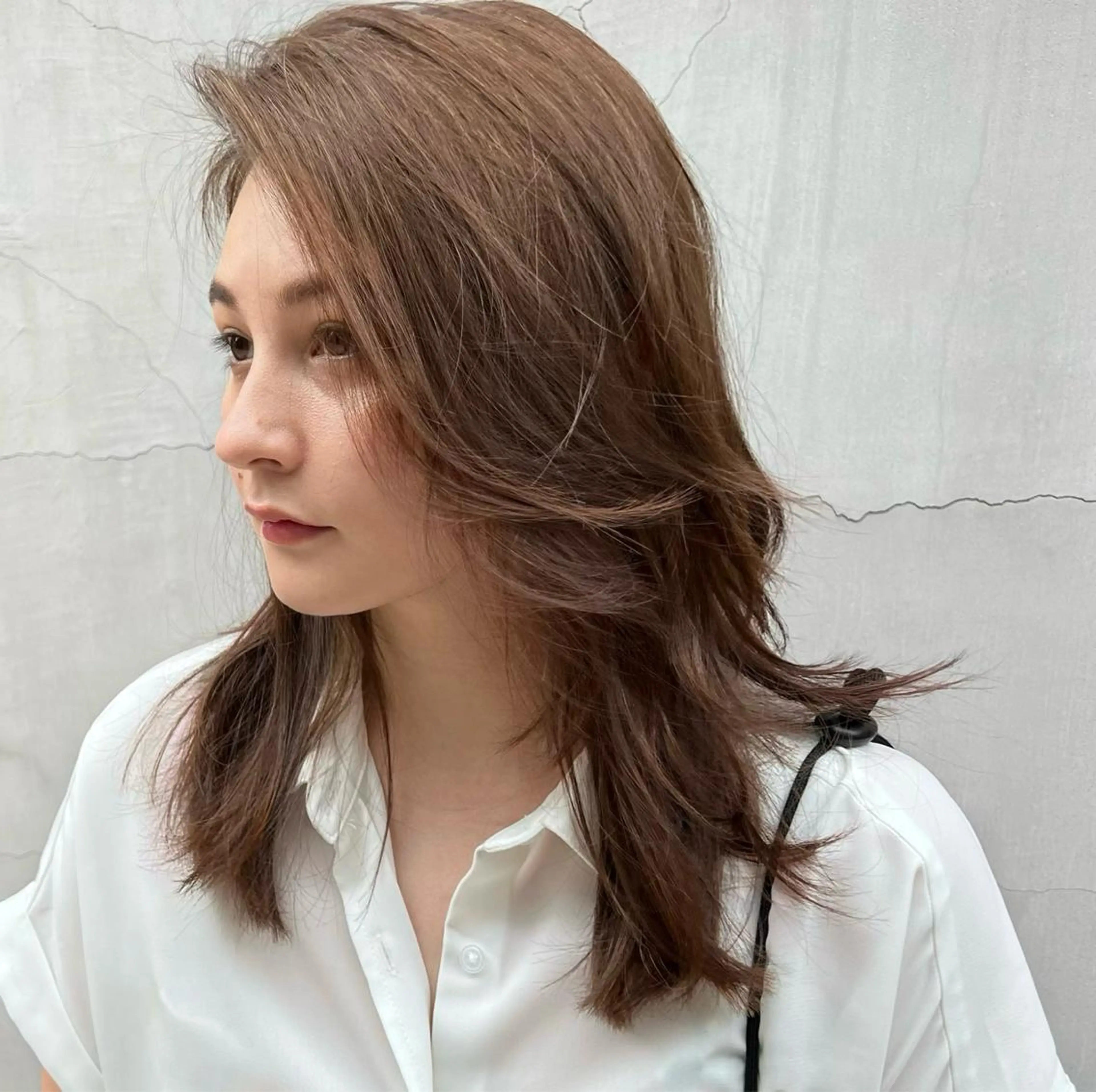 ミディアム カラー カット ヘアカラー トリートメント ally hairsalon所属・Emi .のヘアスタイル