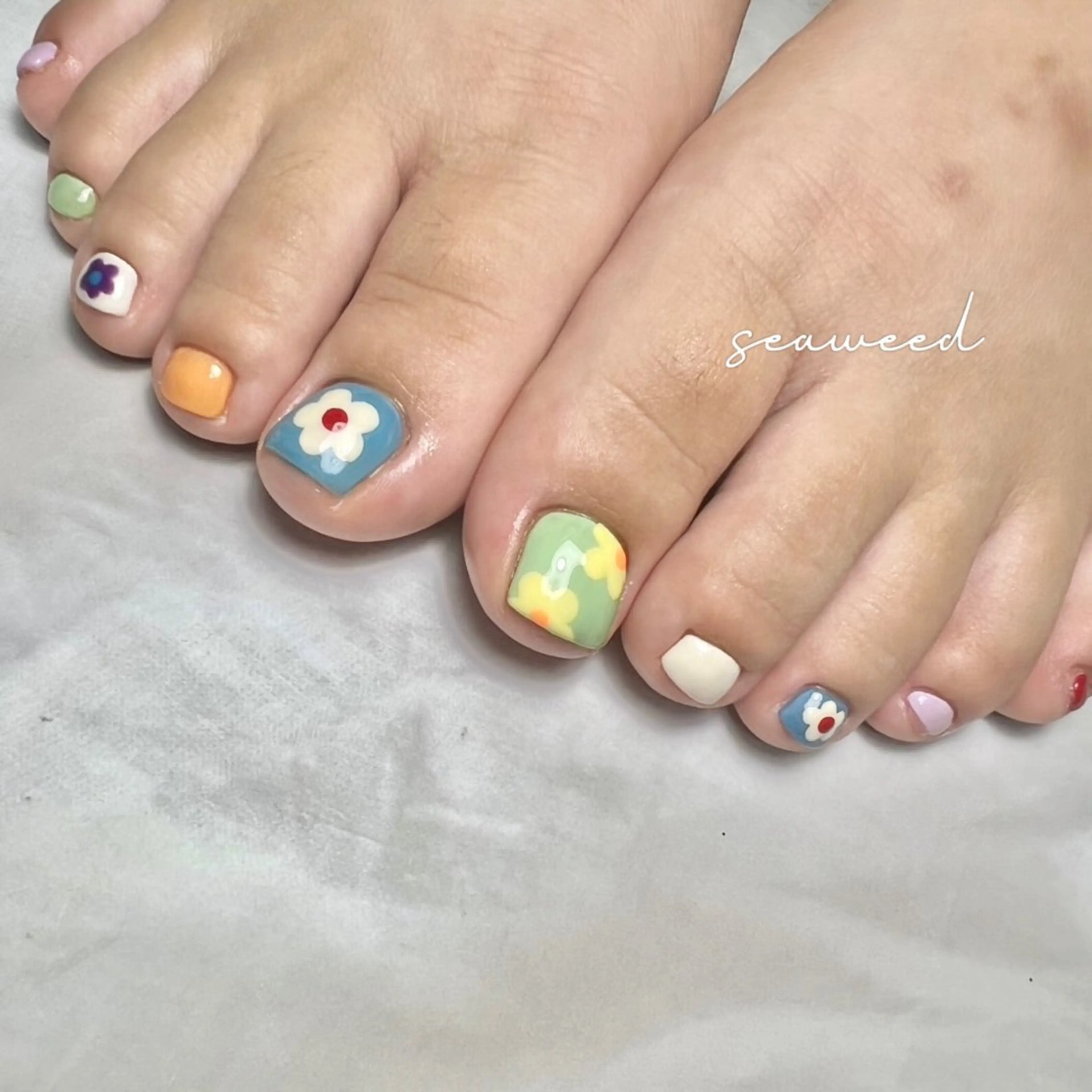 ネイル フットネイル seaweed nailのネイルデザイン