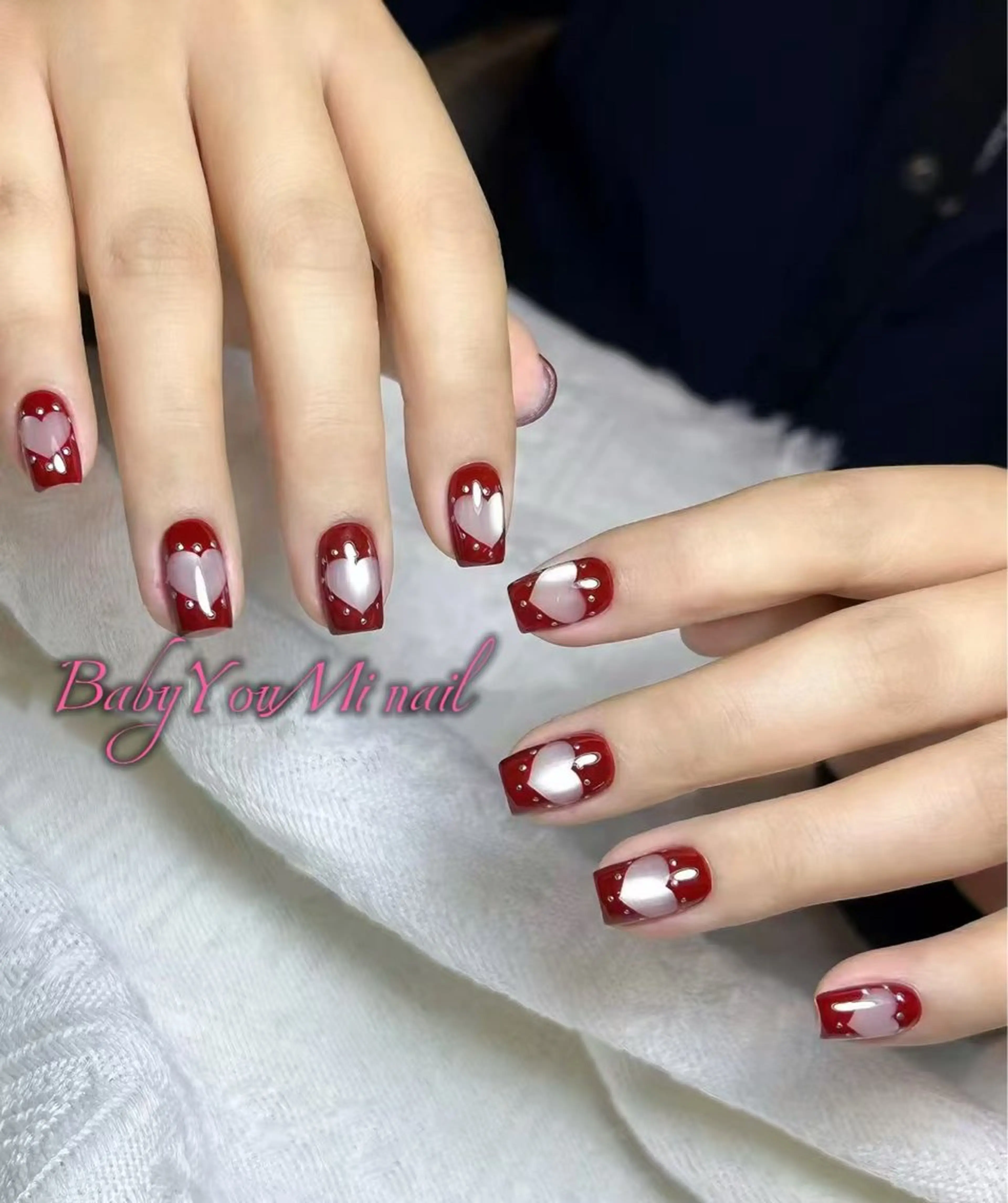 ネイル オーロラネイル フラワーネイル フットネイル フレンチネイル ジェルネイル ハンドネイル 服部 あゆみのネイルデザイン