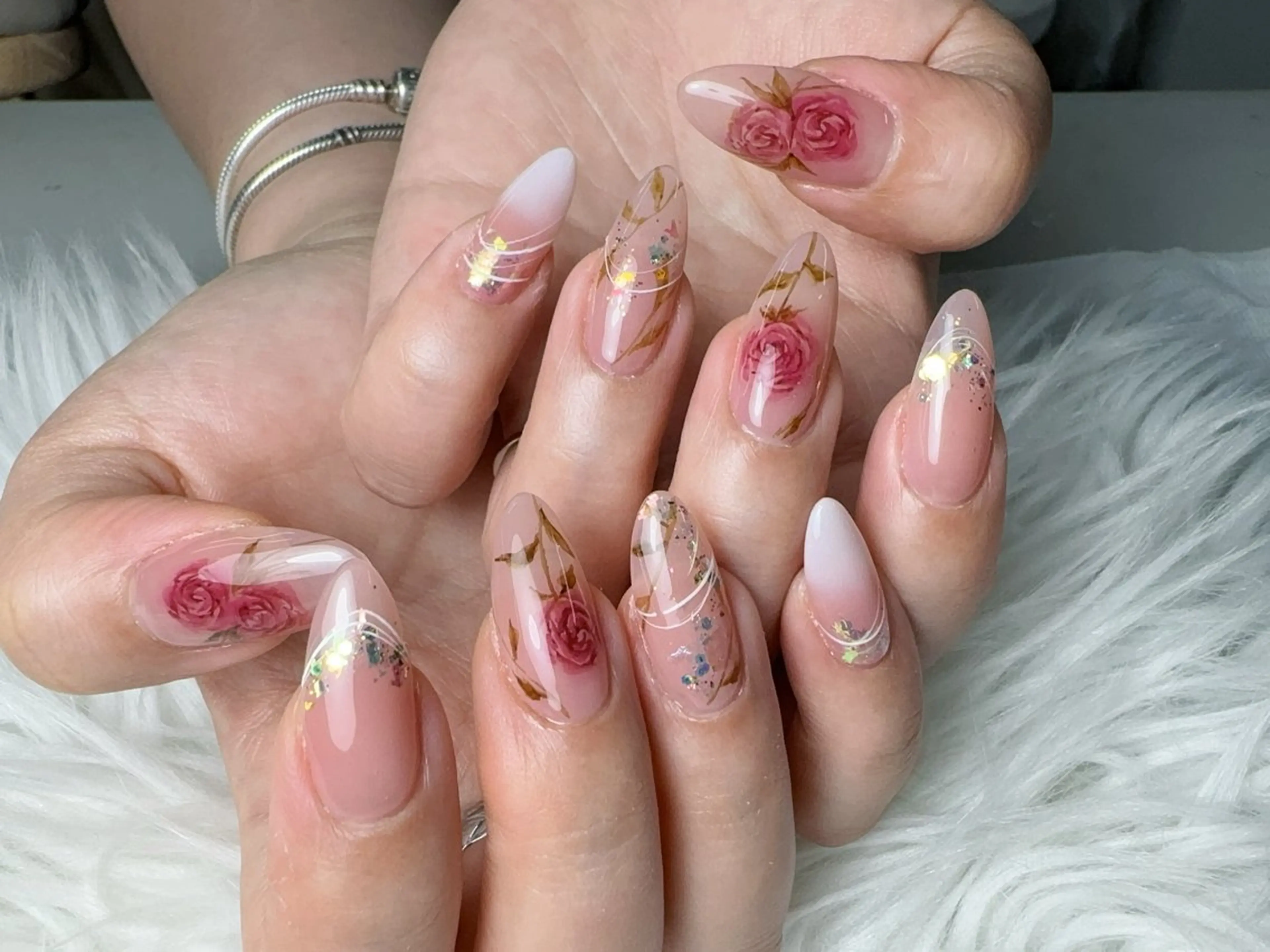 ネイル 長さ出し フレンチネイル ジェルネイル ガラスフレンチ 韓国ネイル ハンドネイル ハンドケア For U nail スカルプ専門店のネイルデザイン