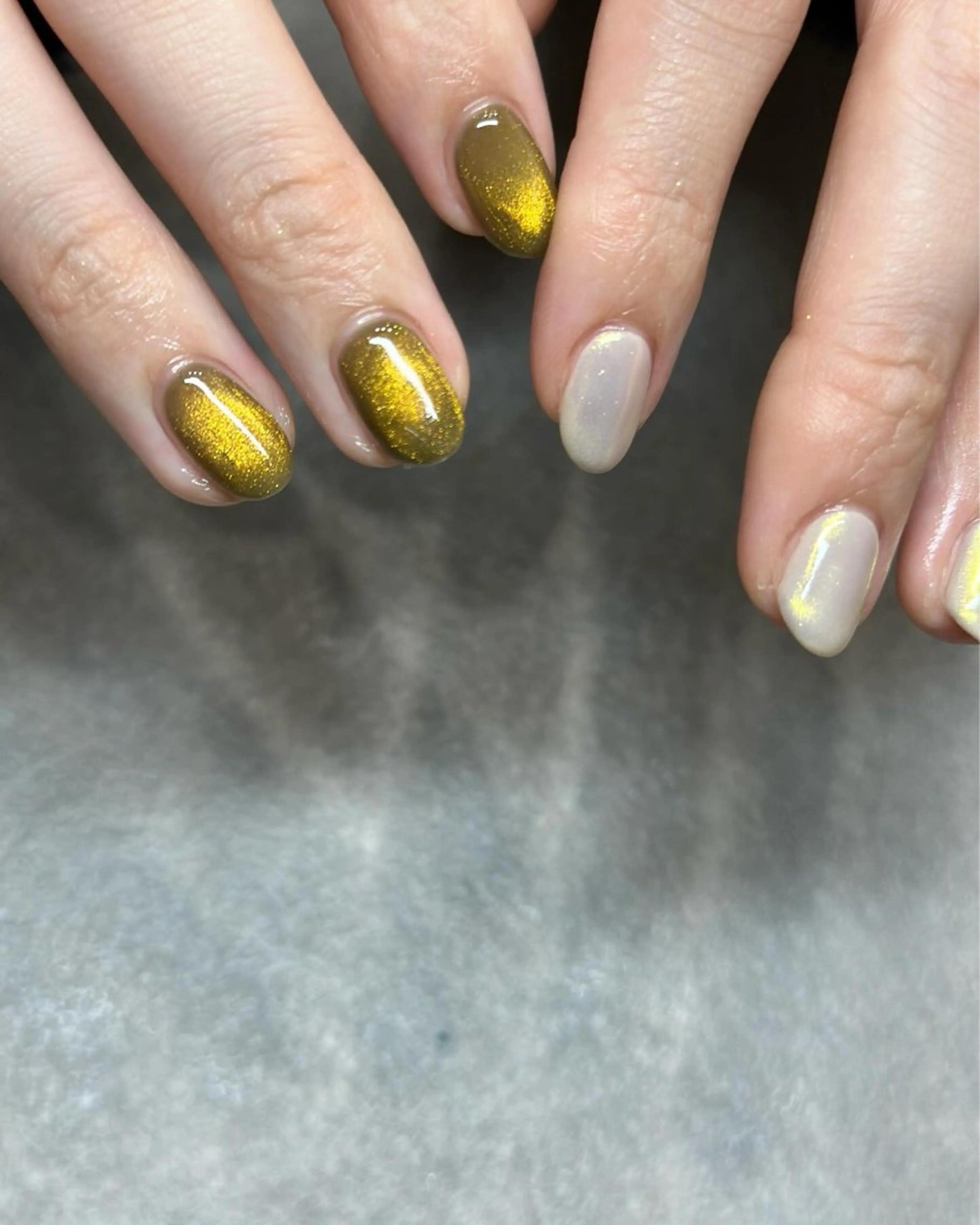 ネイル オーロラネイル マグネットネイル ハンドネイル フットネイル kiii.__ ✴︎*のネイルデザイン