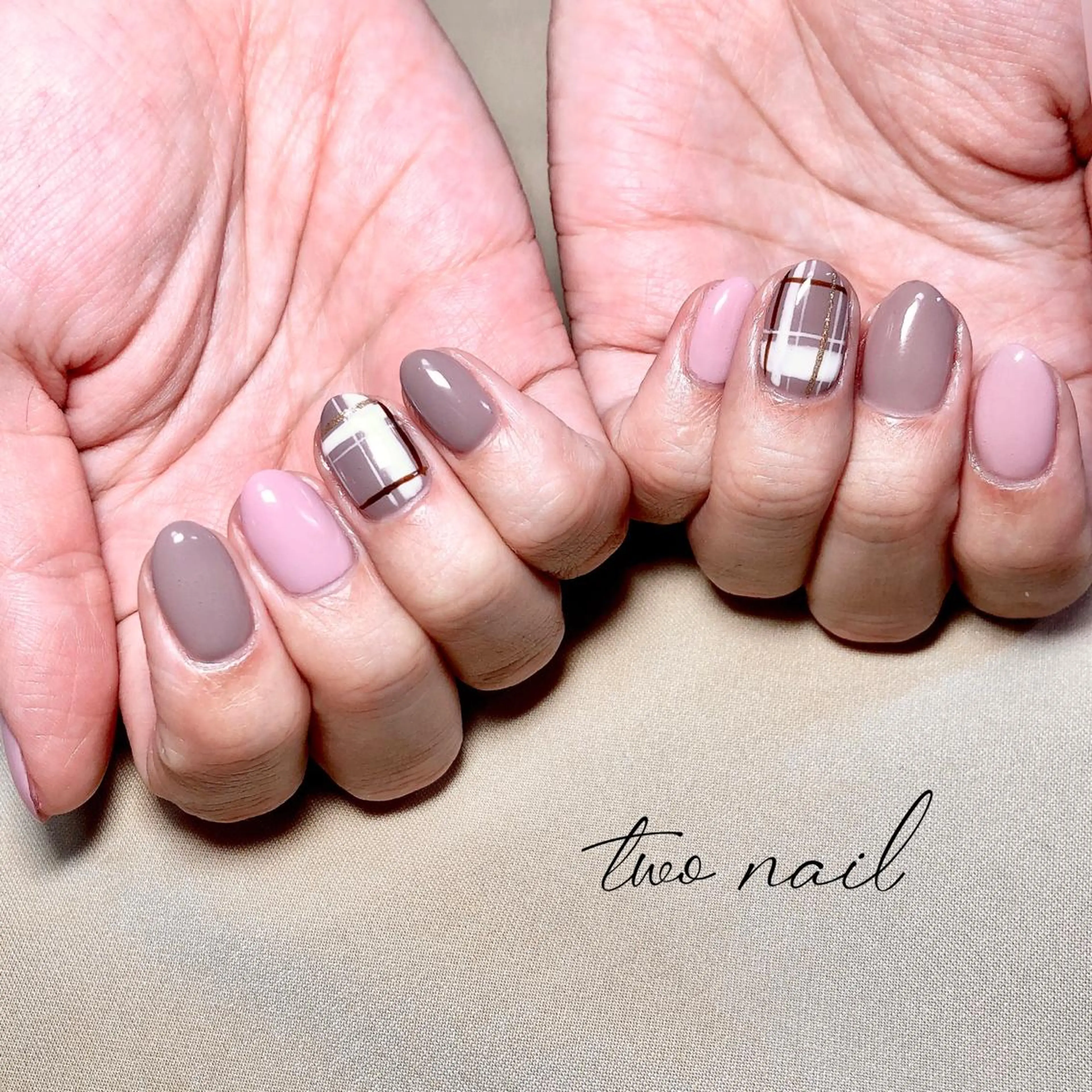 ネイル アートネイル フットネイル ハート ニュアンスネイル ホワイト two nailのネイルデザイン