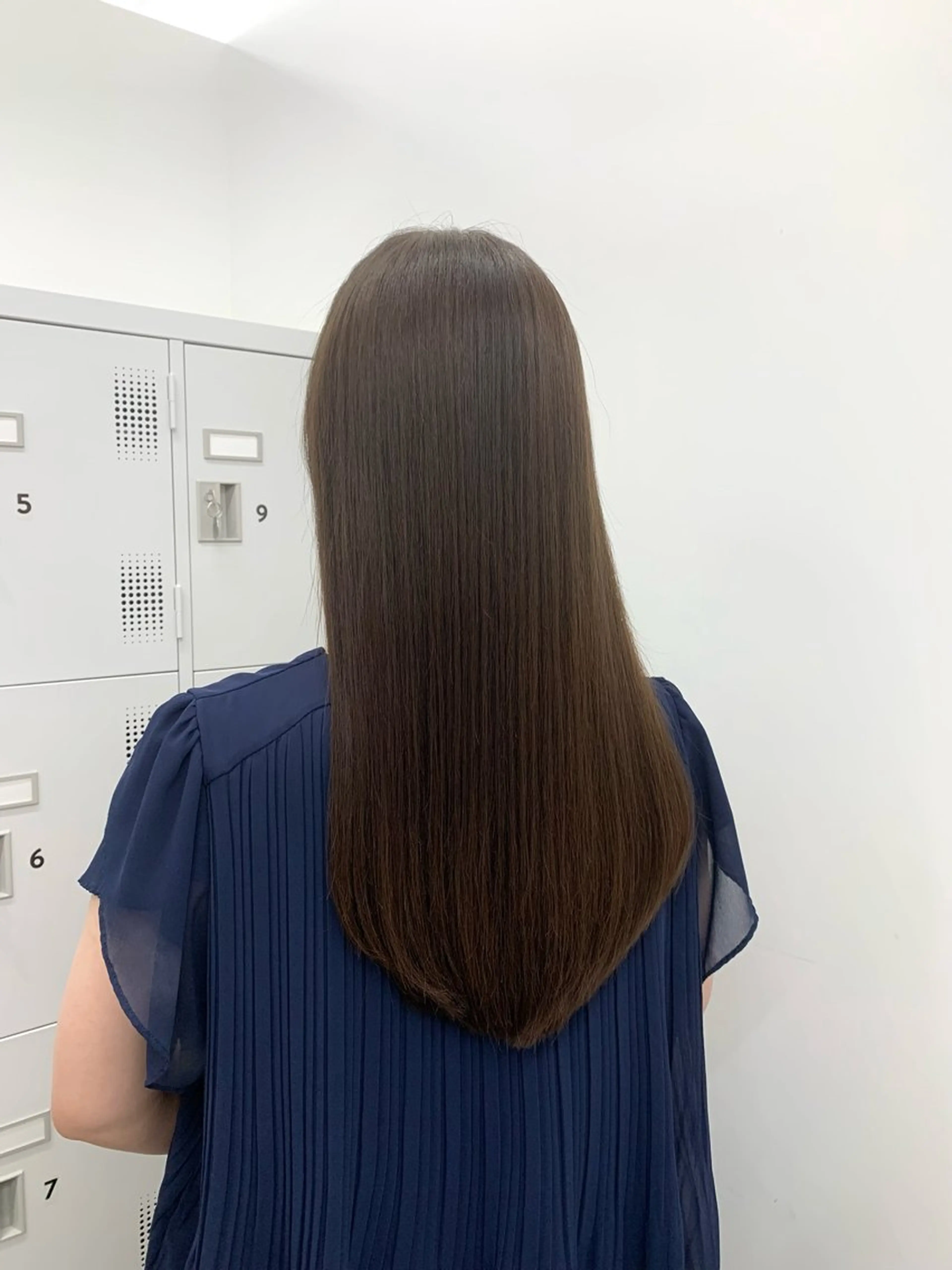 ロング カラー アッシュ アッシュブラウン ブラウンカラー ヘアカラー ヘッドスパ 本格ヘッドスパ🌿 ×ヘア　佐藤のヘアスタイル