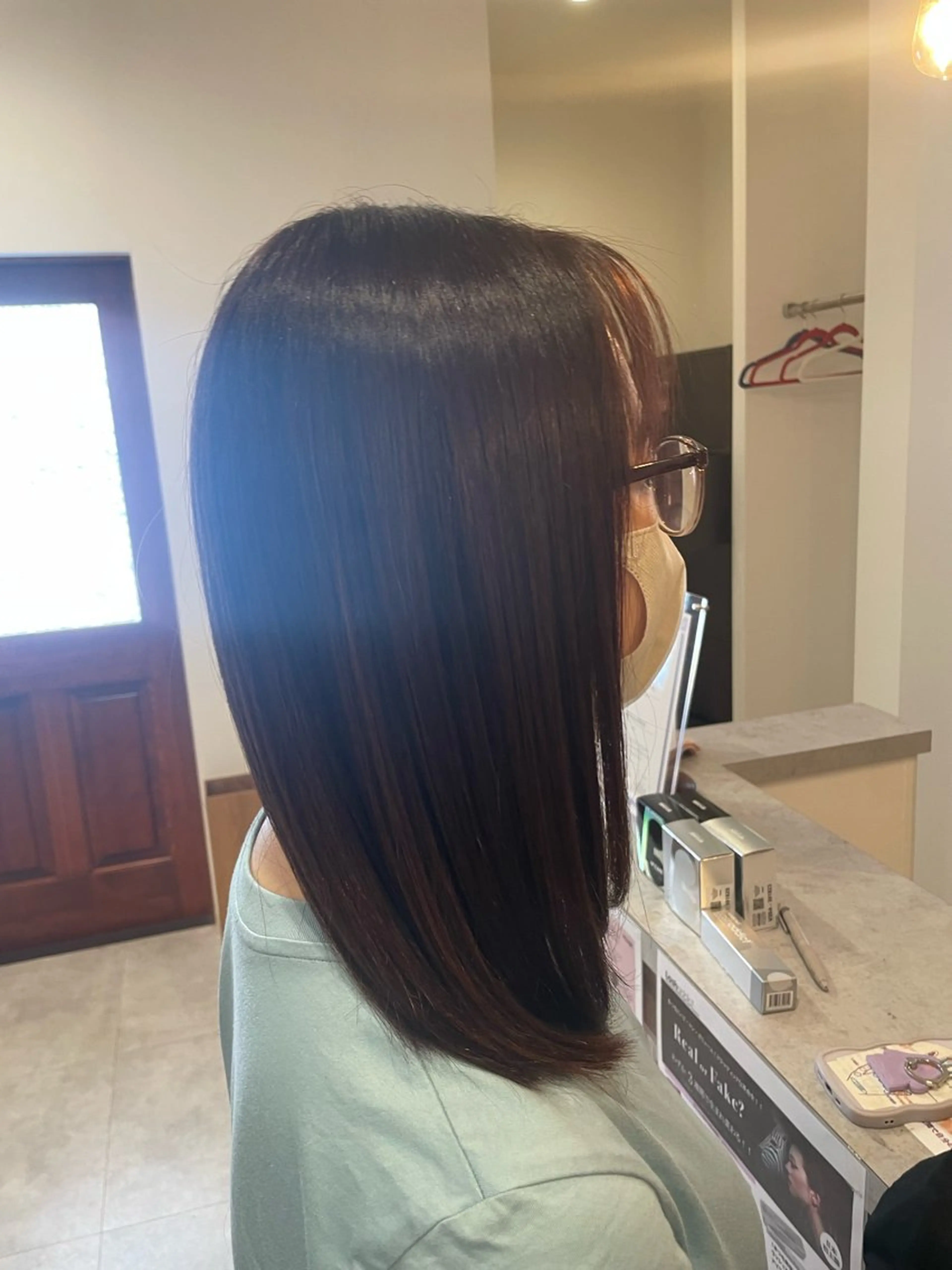 セミロング カラー riddle hair(駒生)所属・山越 美裕樹のヘアスタイル