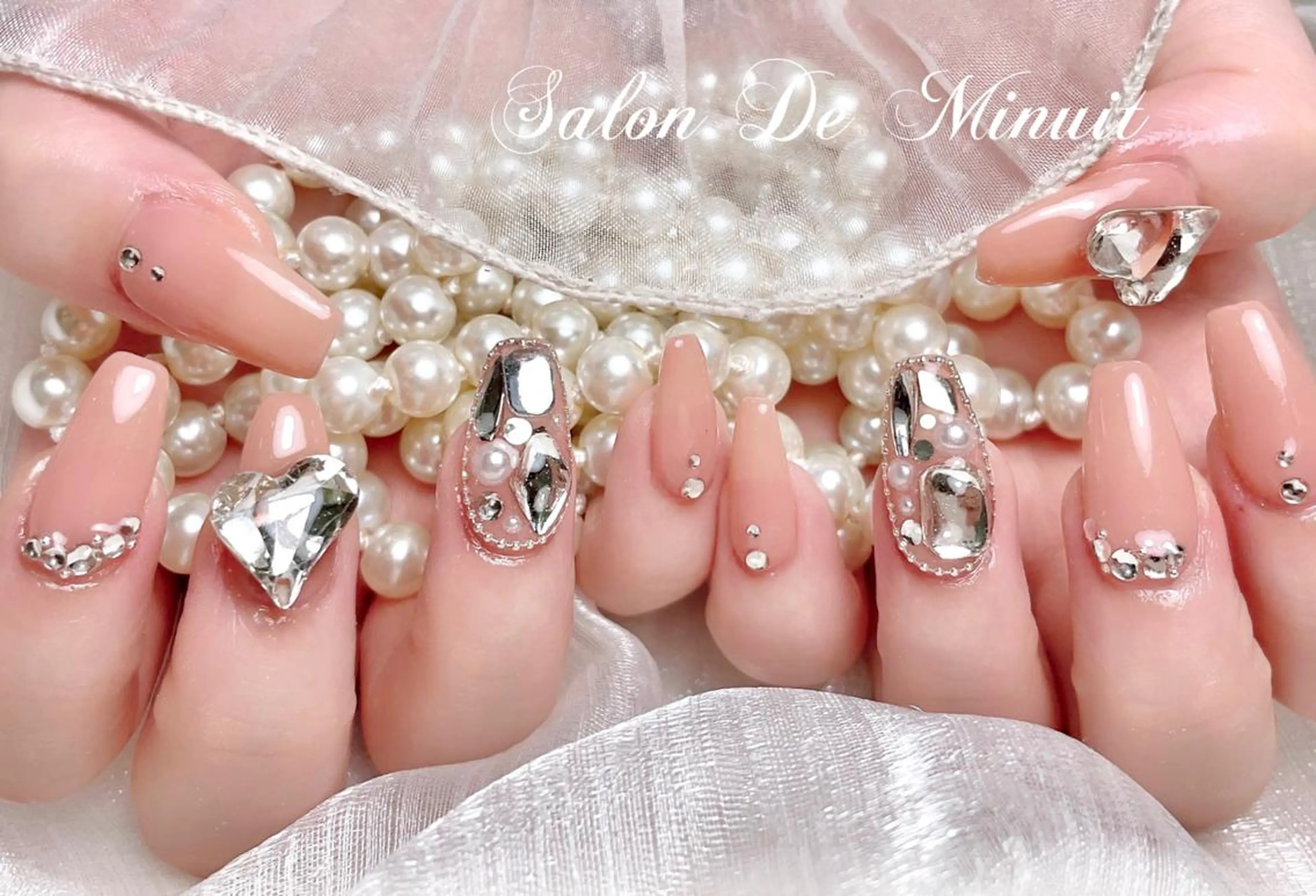 ネイル ハンドネイル ハンドケア Salon de Minuit🦩のネイルデザイン