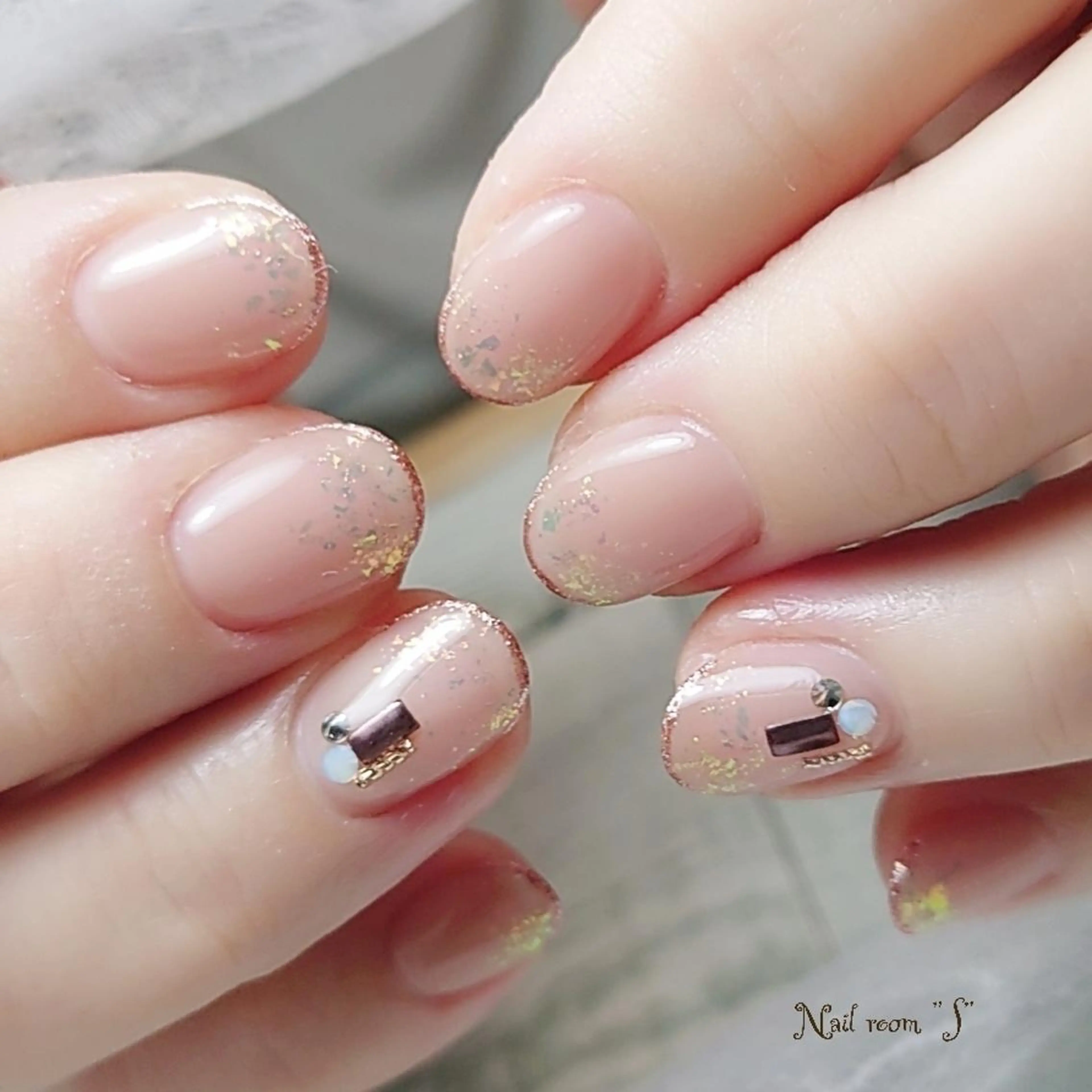 ネイル Nail room  "S"  SAKAIのネイルデザイン